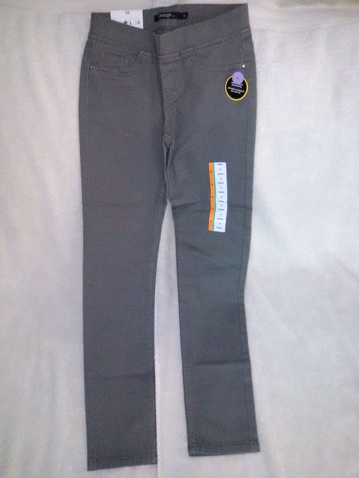 Girl's Cotton Jeggings Skinny Leg~Fuchsia or Green Sizes 4, 10, 12, 14