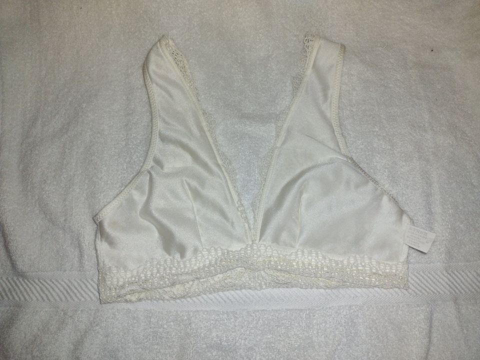 Lace Bralettes by Yianna Size S