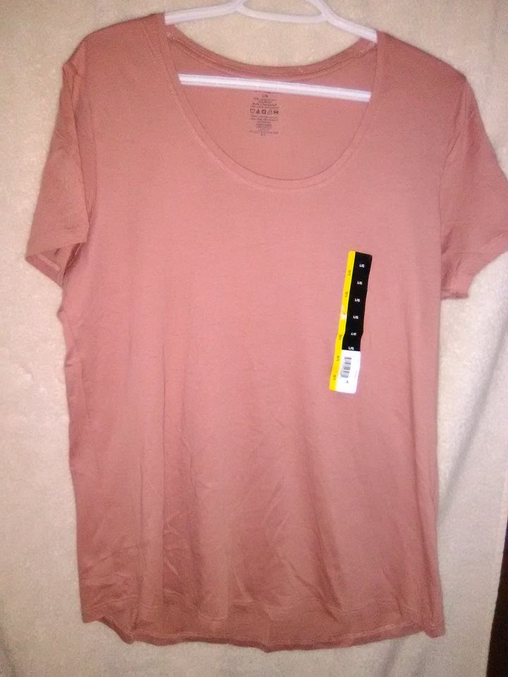 Scoop Neck T's with High-Low Hem in Gold, Rust, Pink, Burgundy Sizes L, XL