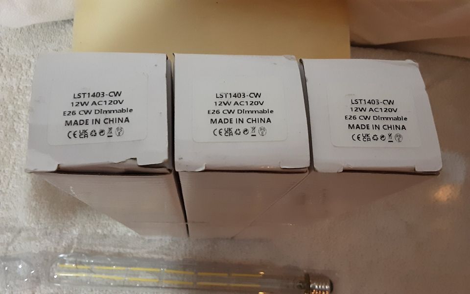 12" LED tube lights 3pk Model # LST1403CW