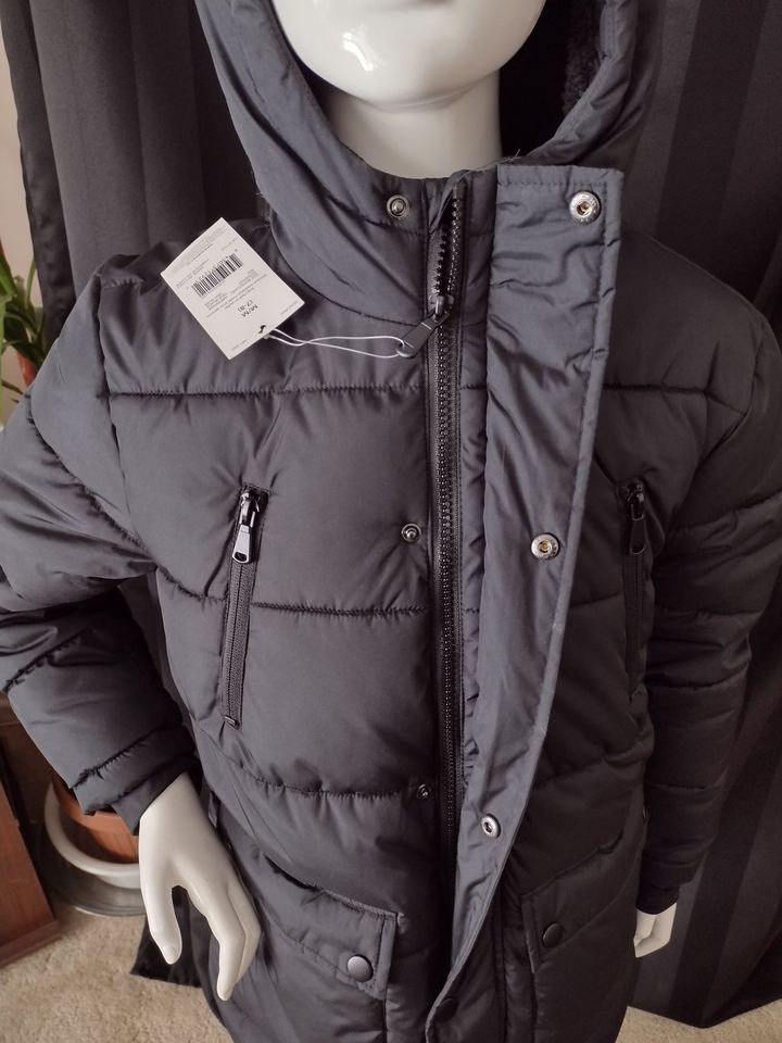 Boys Fleece Lined Puffer Coats with Hoods Sizes XS (Size 4-5), M (Size 7-8) Black