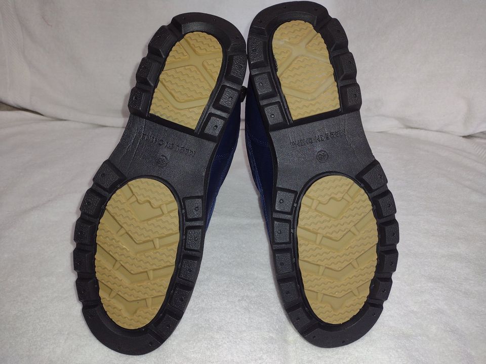 Men's Winter Casual Walking Boots Size 12 Navy Blue