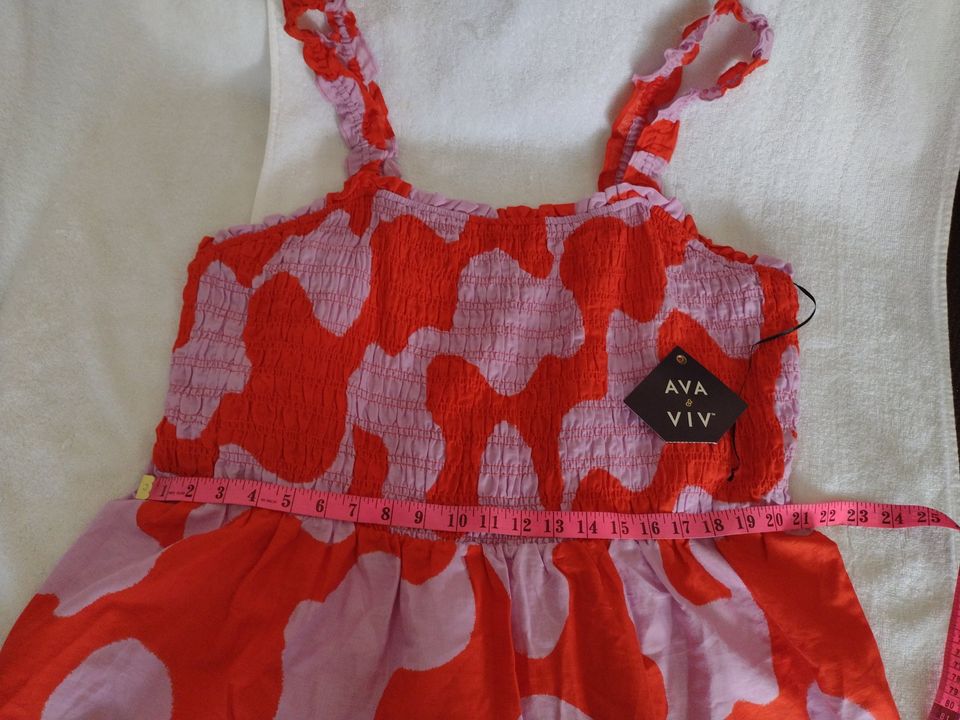Women's Ava & Viv Top Plus Sizes X and 2X