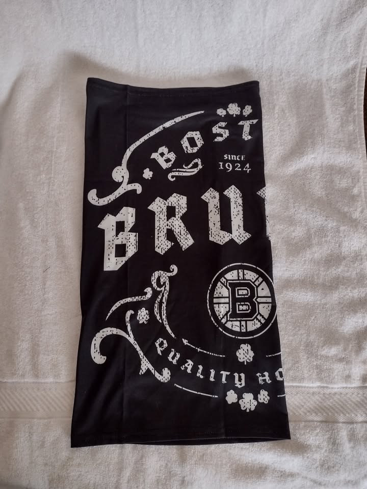 Headband/Neck Gaiter with "Boston Bruins"