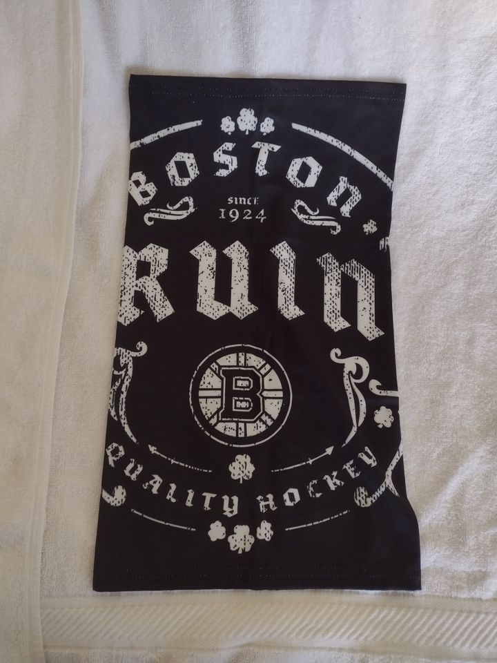 Headband/Neck Gaiter with "Boston Bruins"
