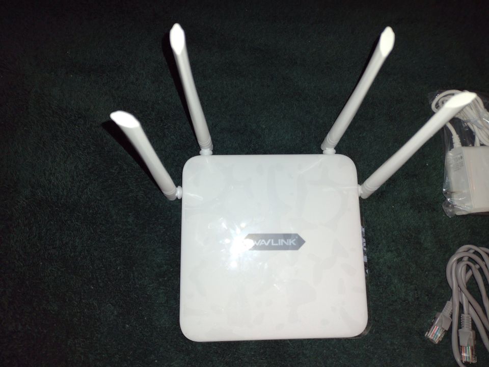 AC1200 Dual Band Gigabit Wifi Router