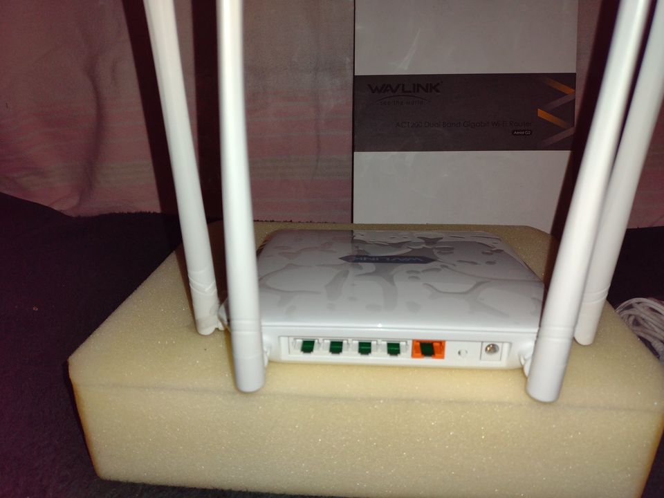 AC1200 Dual Band Gigabit Wifi Router