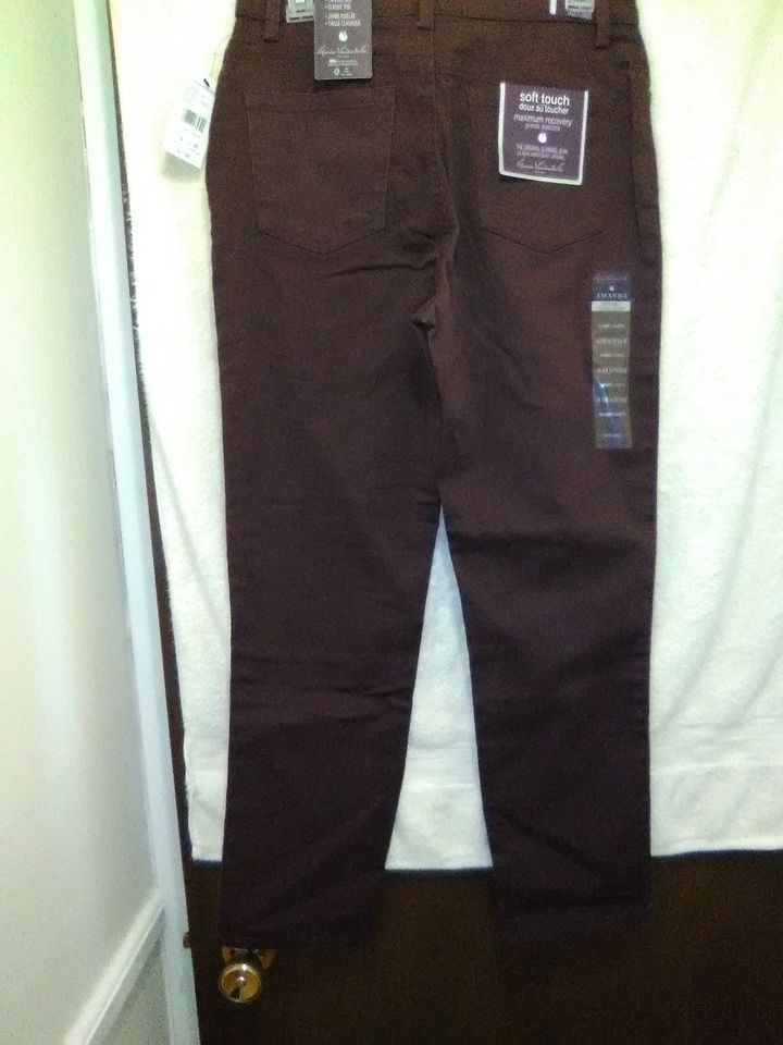 Women's Amanda Petite Jeans Port Wine or Black Layered Stencils 27" Inseam
