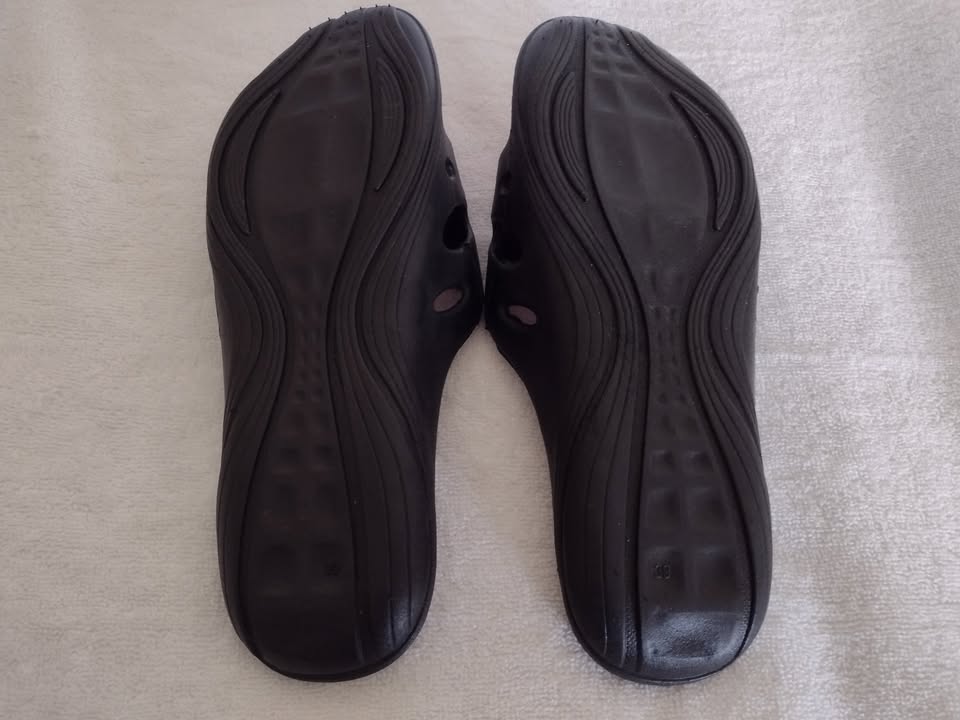 Women's Flip Flop Sandals Size 8.5US