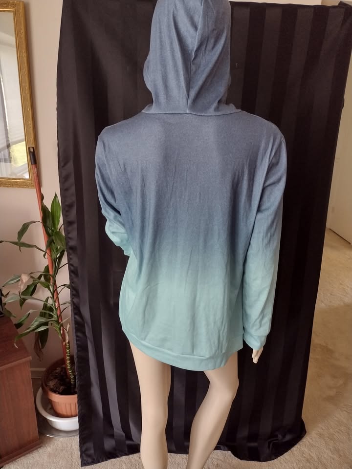Women's Lightweight Pullover Hoodie Tie Dye Size L