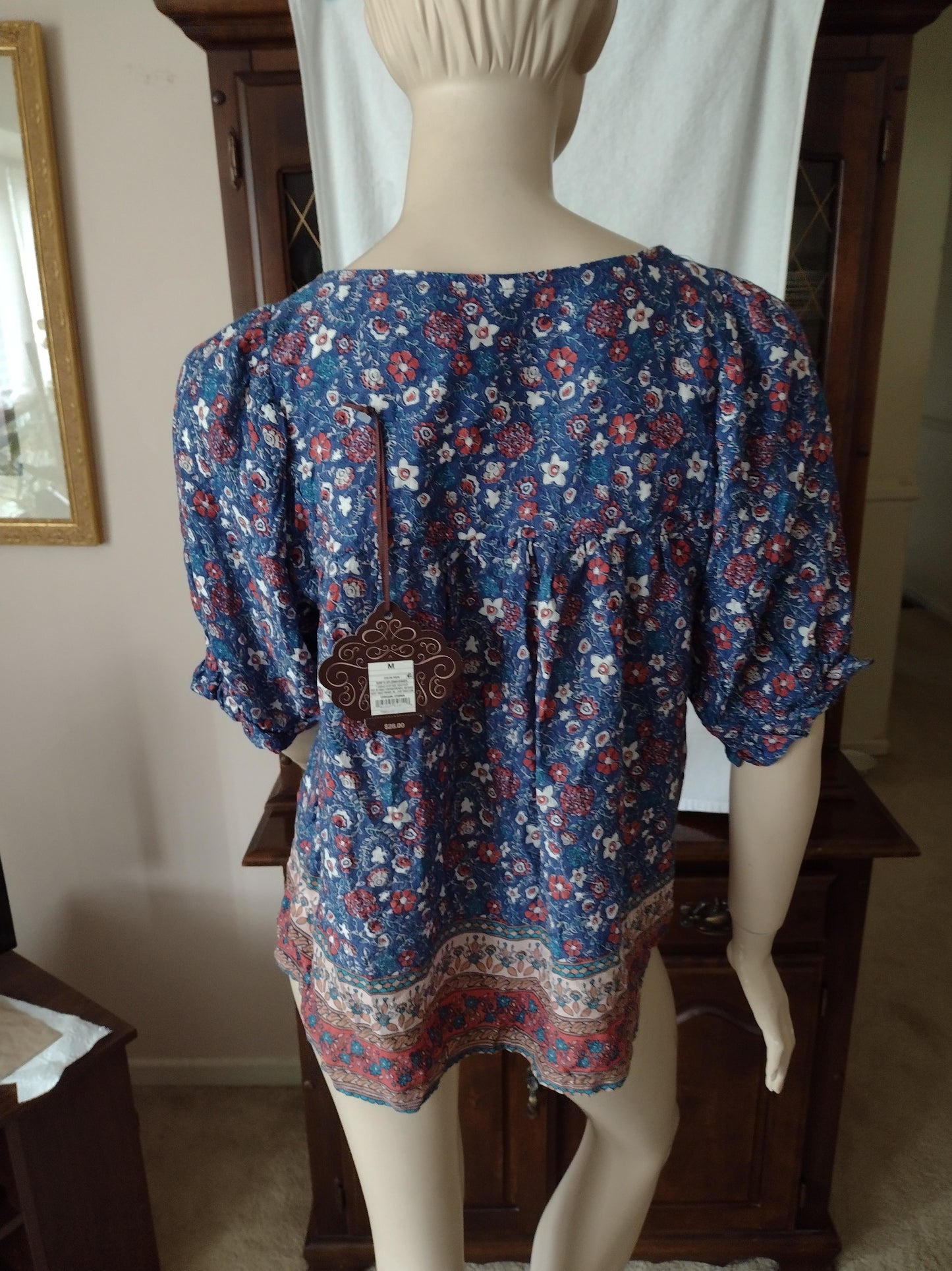 Women's Knox Rose Top Size M
