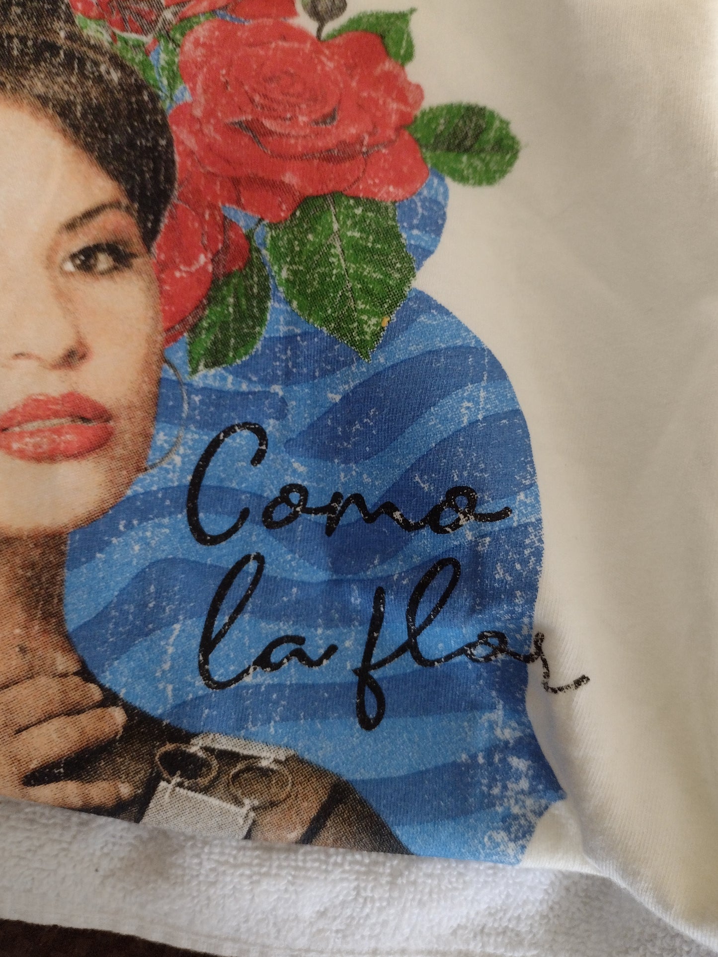 Women's Short Sleeve Graphic T-Shirt 'Selena' Sizes XS, S, XXL
