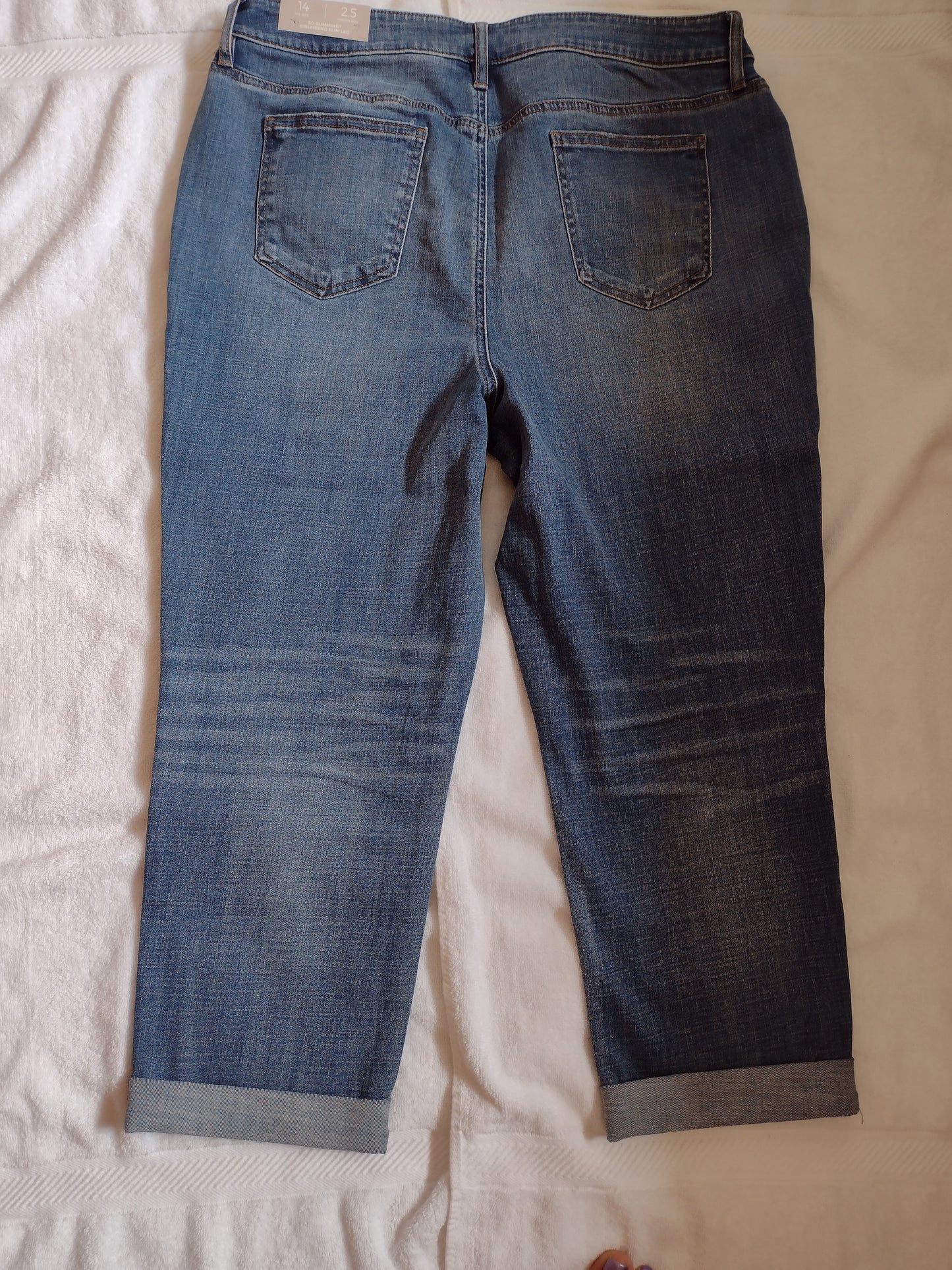 Crop Slim Leg Girlfriend Jeans by Chico's Size 14 US (2.5 Chico's Sizing)