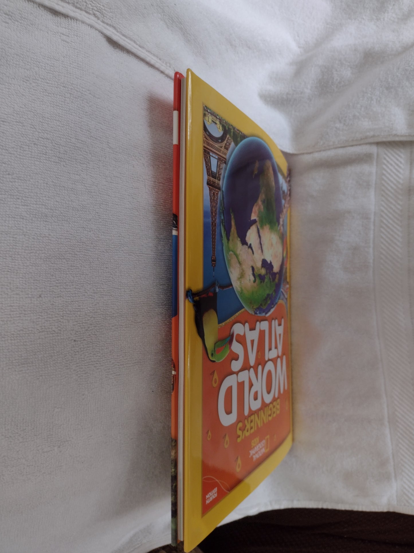 Kids National Geographic Beginner's World Atlas