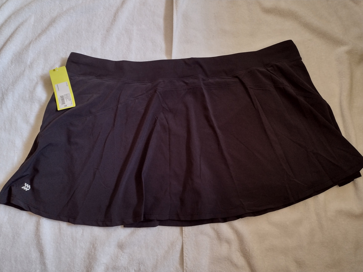 Women's All in Motion Athletic Skort with Zipped Side Pocket Size 3X