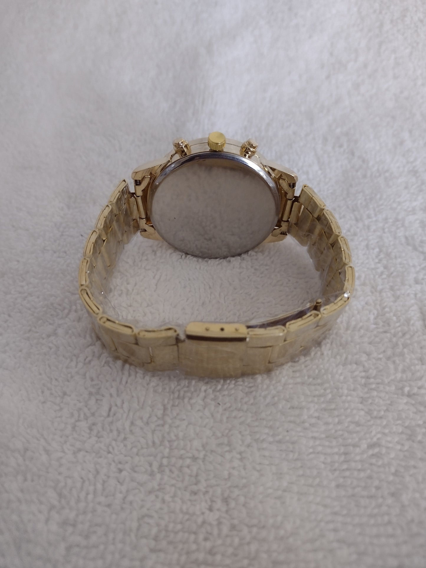 Men's Fashion Gold Tone Watch with Black and Gold Face Size OS