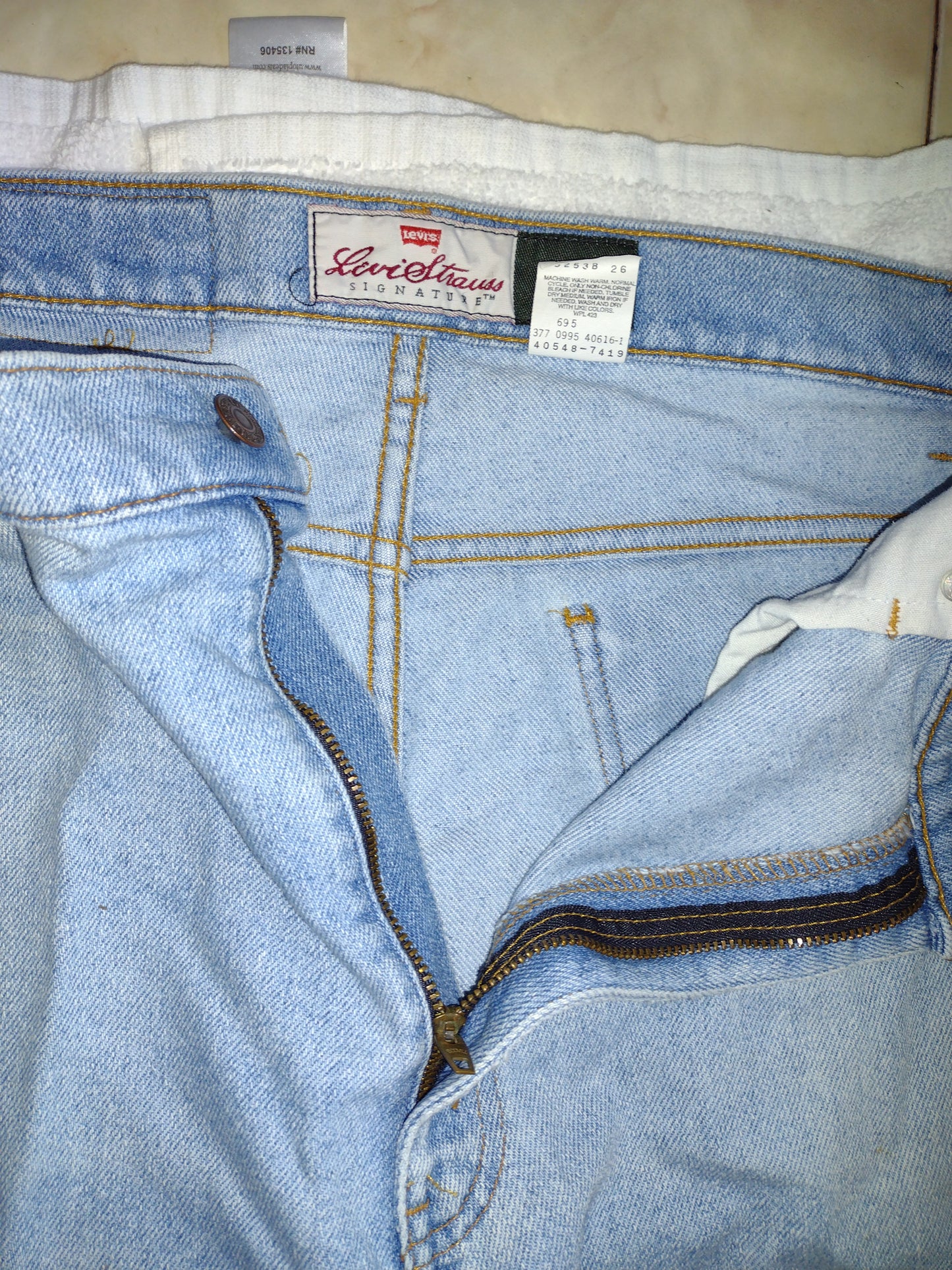 Men's Pre-Owned 695 Levi's Flex Jeans 38W 29L Light Blue