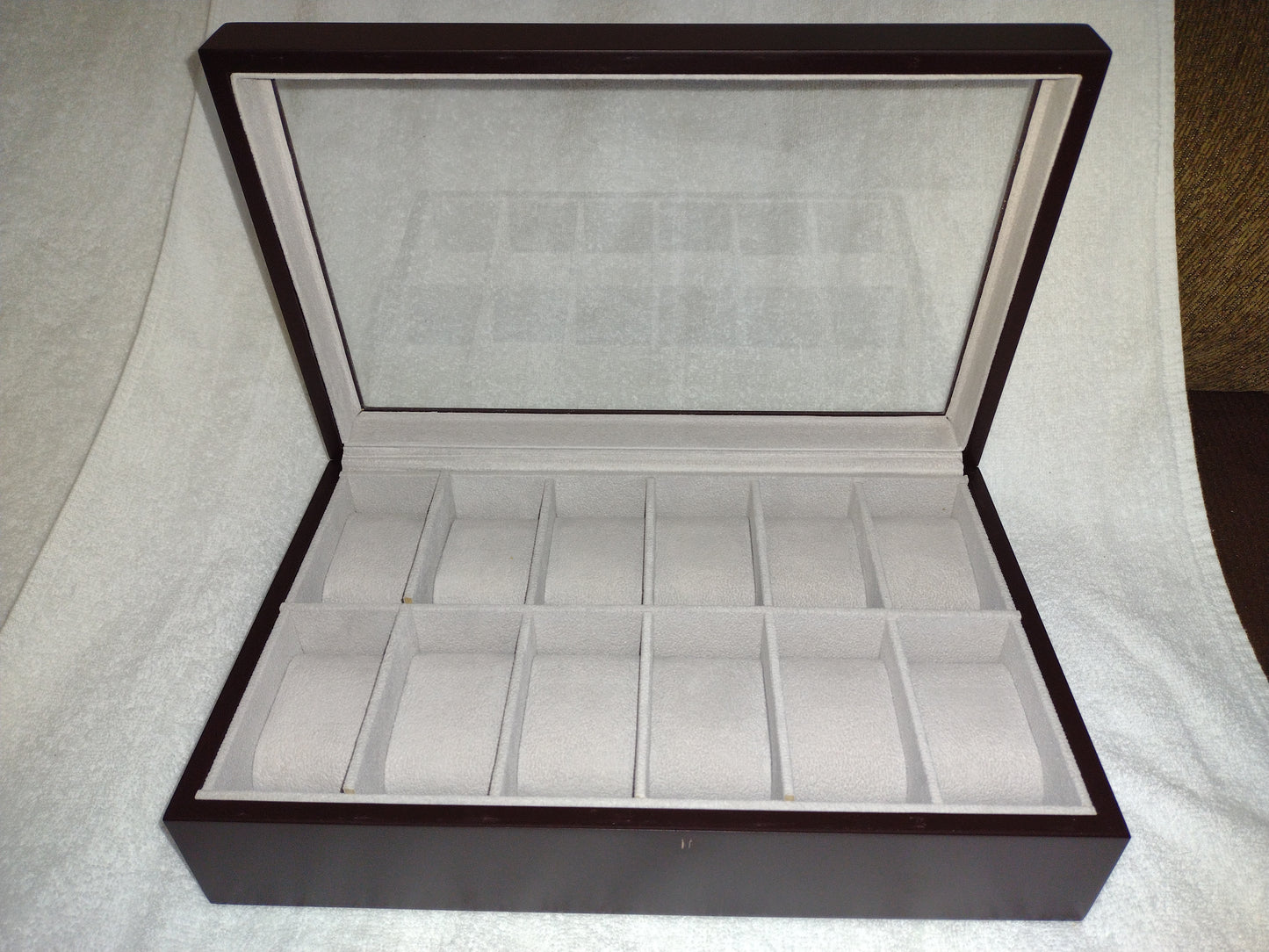 Wooden Watch/Bracelet Case with 12 Slots