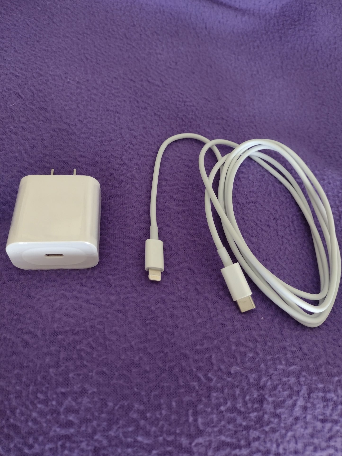 Fast Wall PD Charger with Cable Model GS-W18A0920