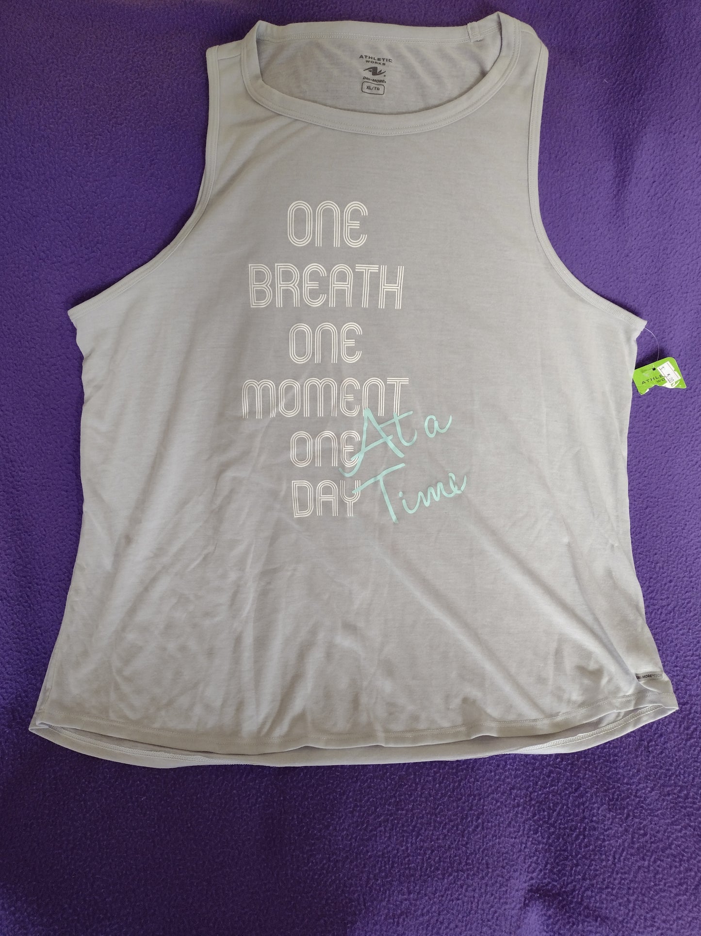 Women's Athletic Works Tank Top Gray Size XL