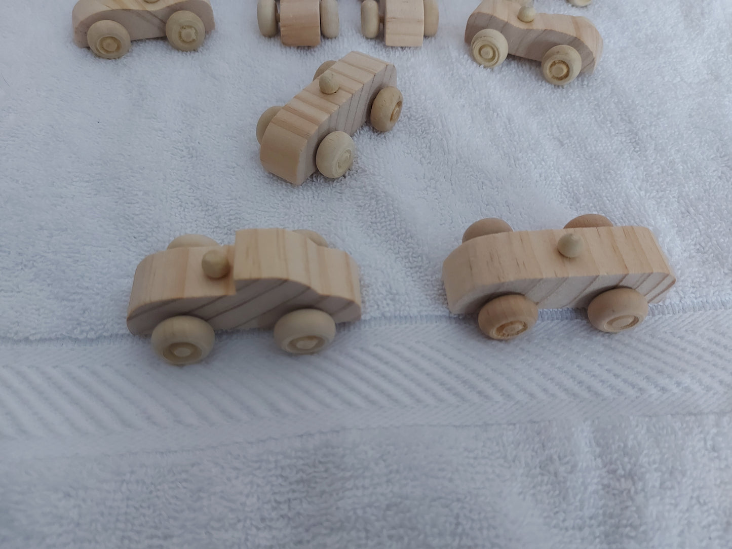 12Pcs. Set of Unfinished Wooden Cars for DIY Painting & Decorating