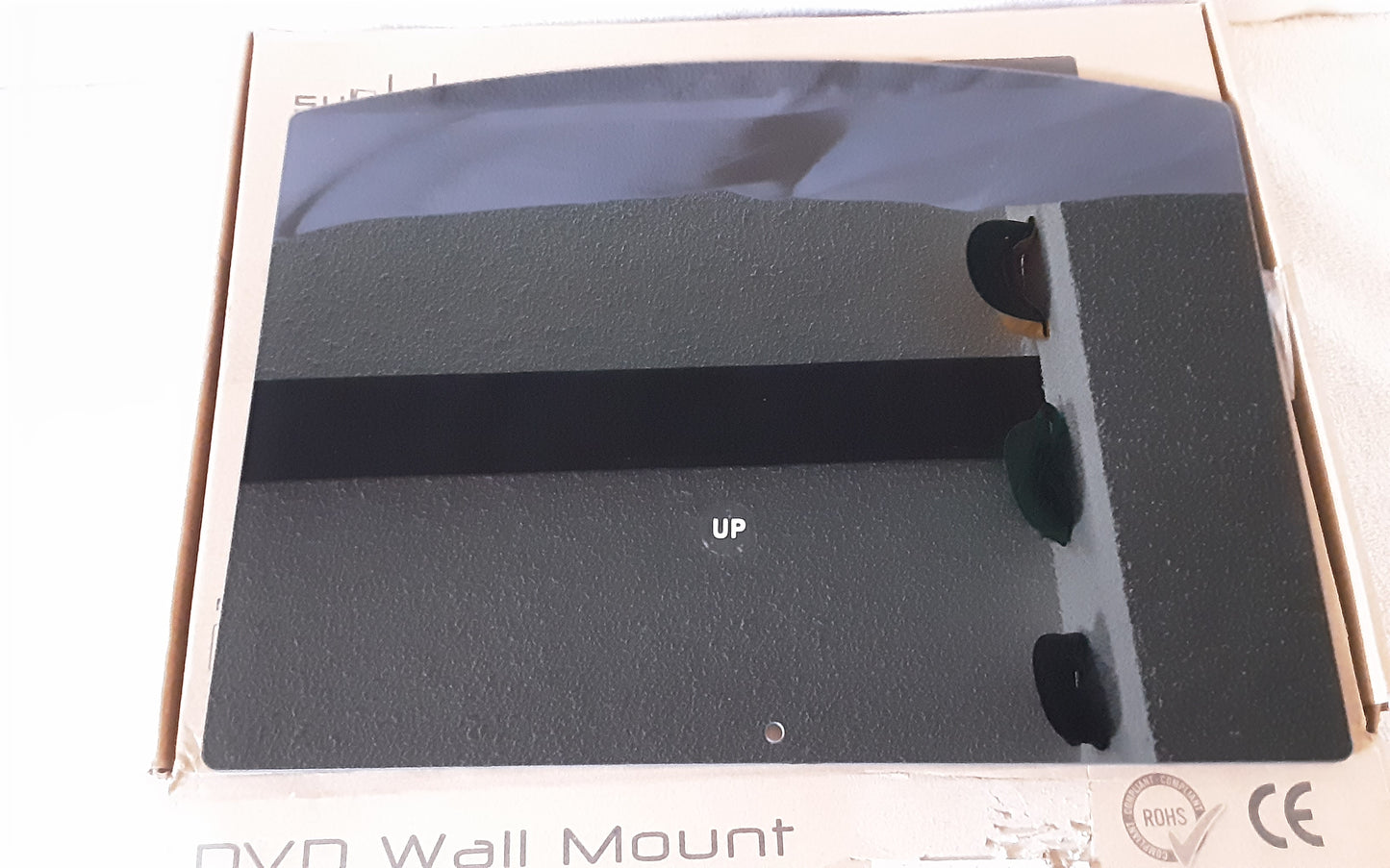 2 Tier Blu-ray/dvd wall mount by Suptek
