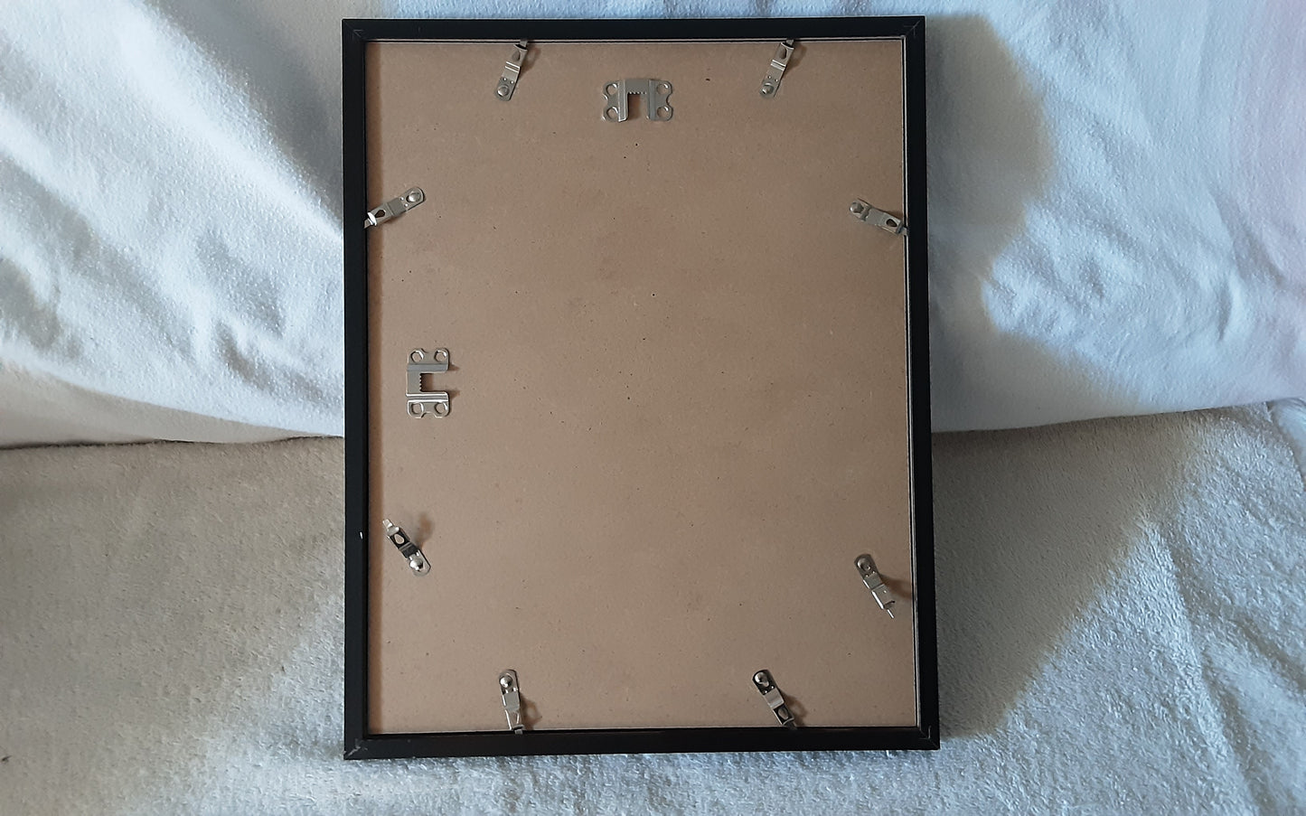 Wall mount picture frame