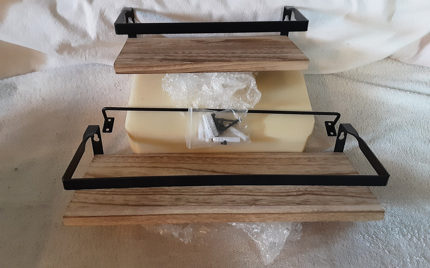 2 Piece wall shelf set