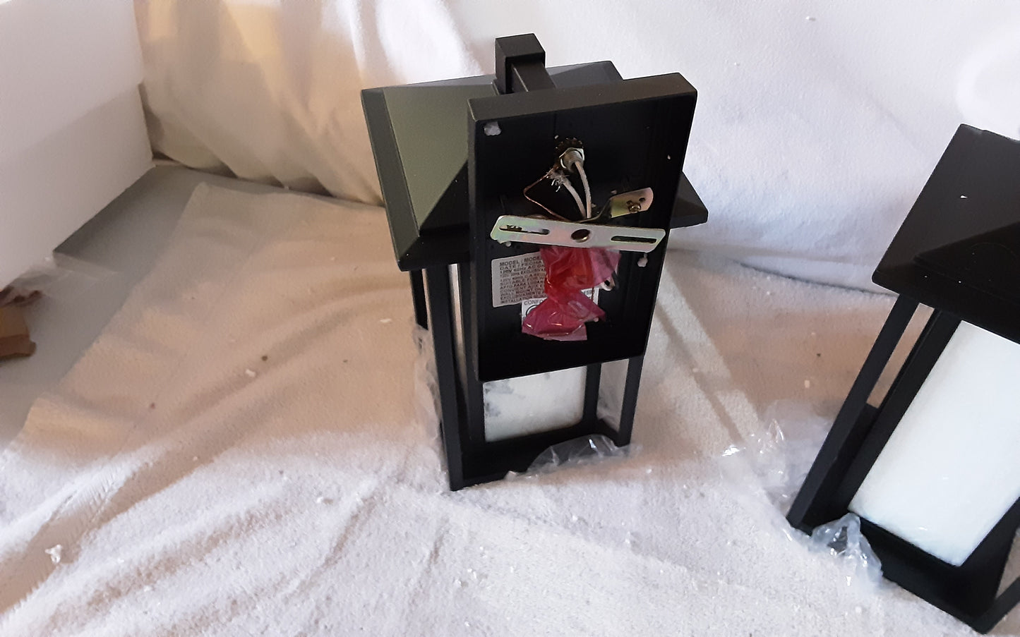 Outdoor Light Fixtures by Zeyu