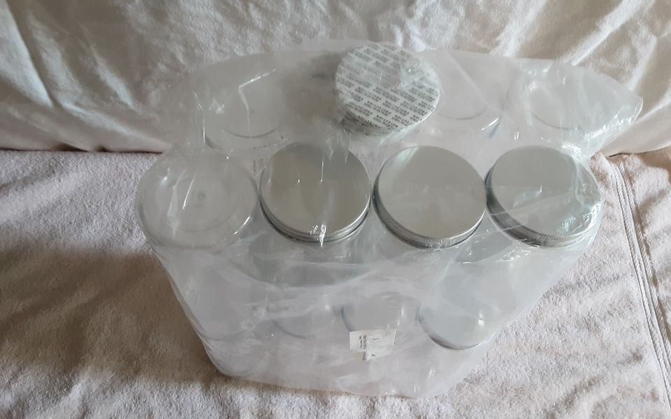 16 Clear Plastic Spice Jars/Food Storage Containers with Lids by Tebery