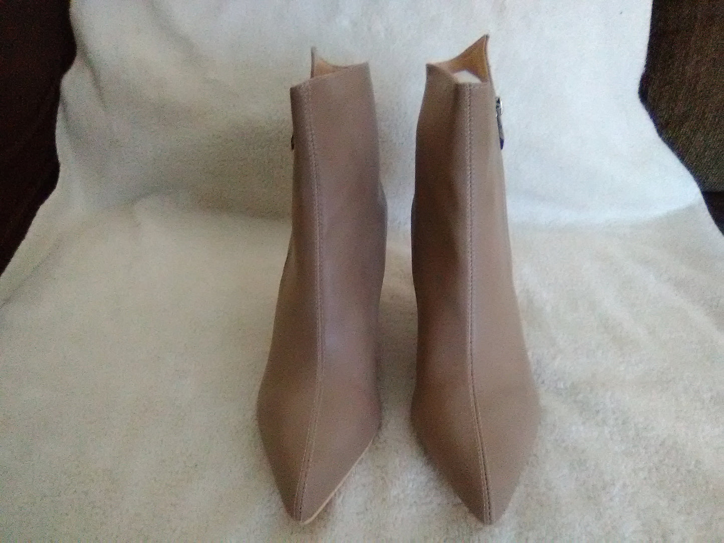 Women's Mackin J Ankle Boots Taupe 343-2 Sizes 7, 7.5, 8, 8.5, 9, 10