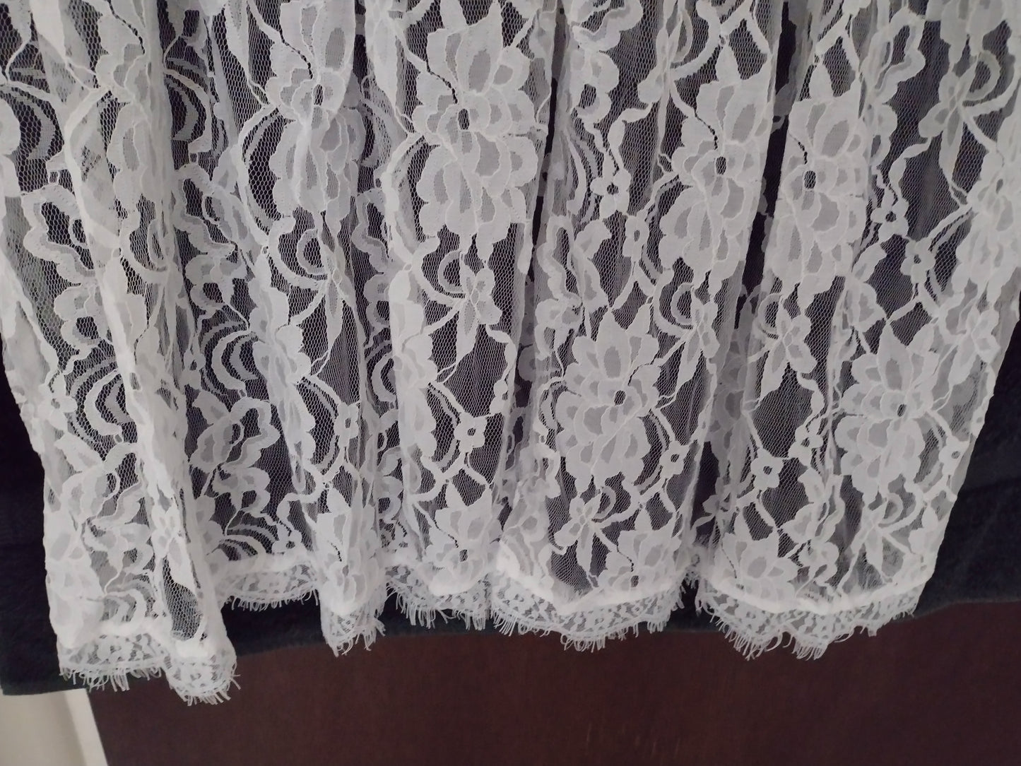 Sleeveless Lace & Satin Dress by Meaneor Size XL