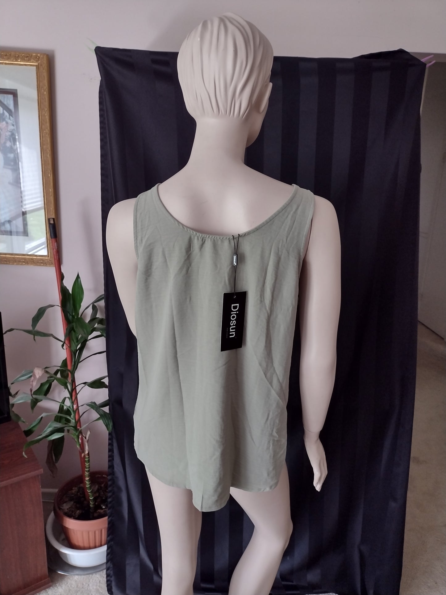 Women's Tank Top with Pocket Size L Green