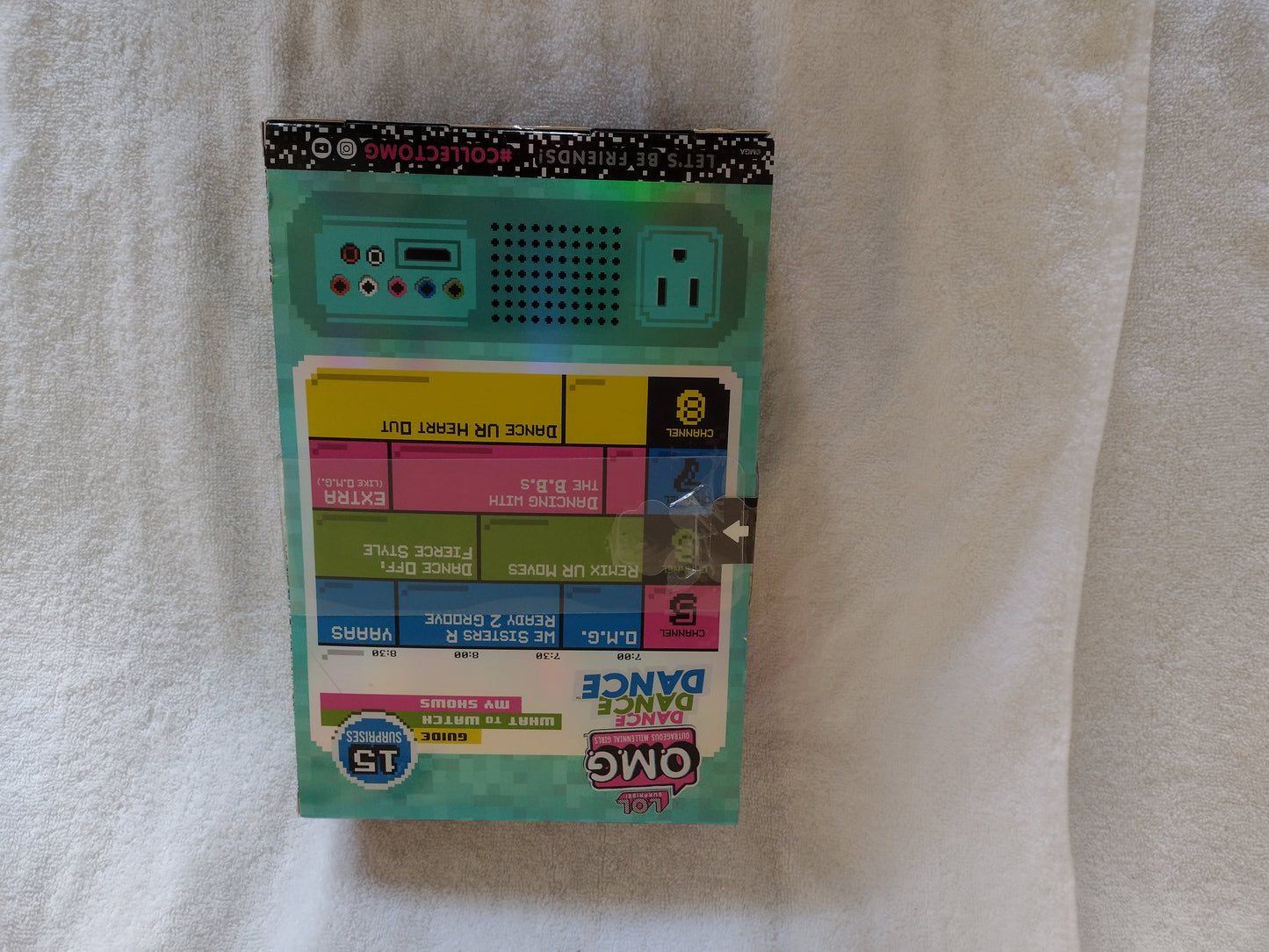 Millennial Girls Virtuelle Doll 15 Surprises by L.O.L. for Ages 3+
