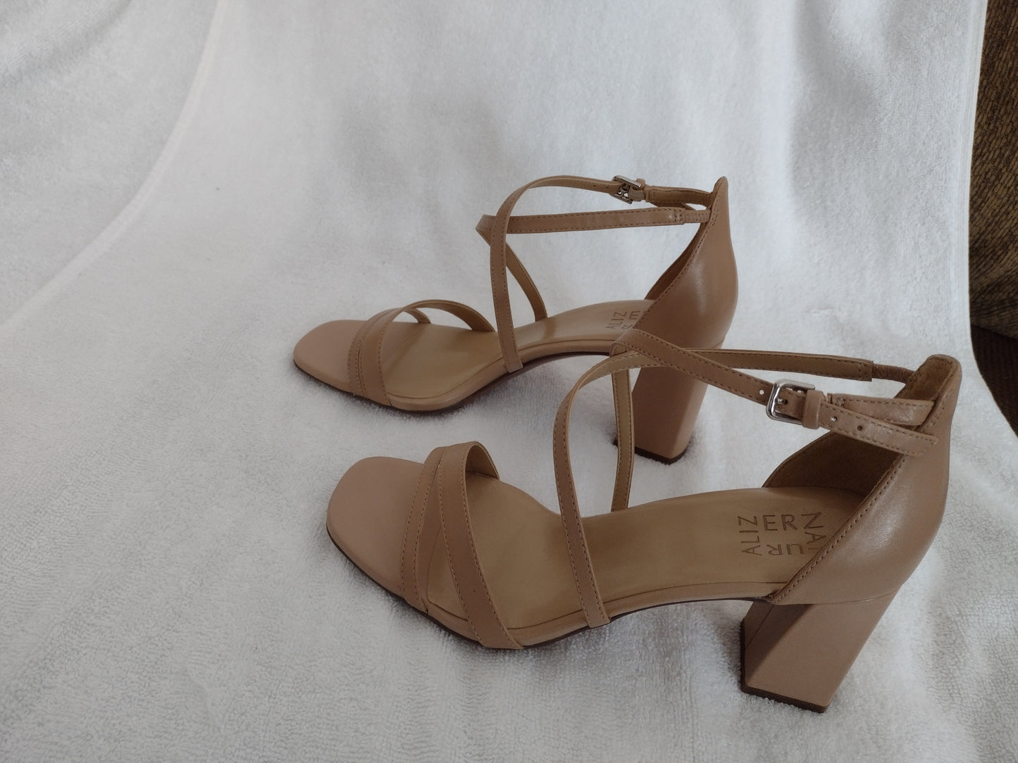 Naturalizer Tiff Dress Sandal Creme Brulee Size 9W