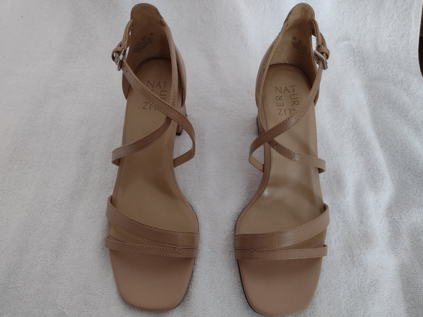 Naturalizer Tiff Dress Sandal Creme Brulee Size 9W