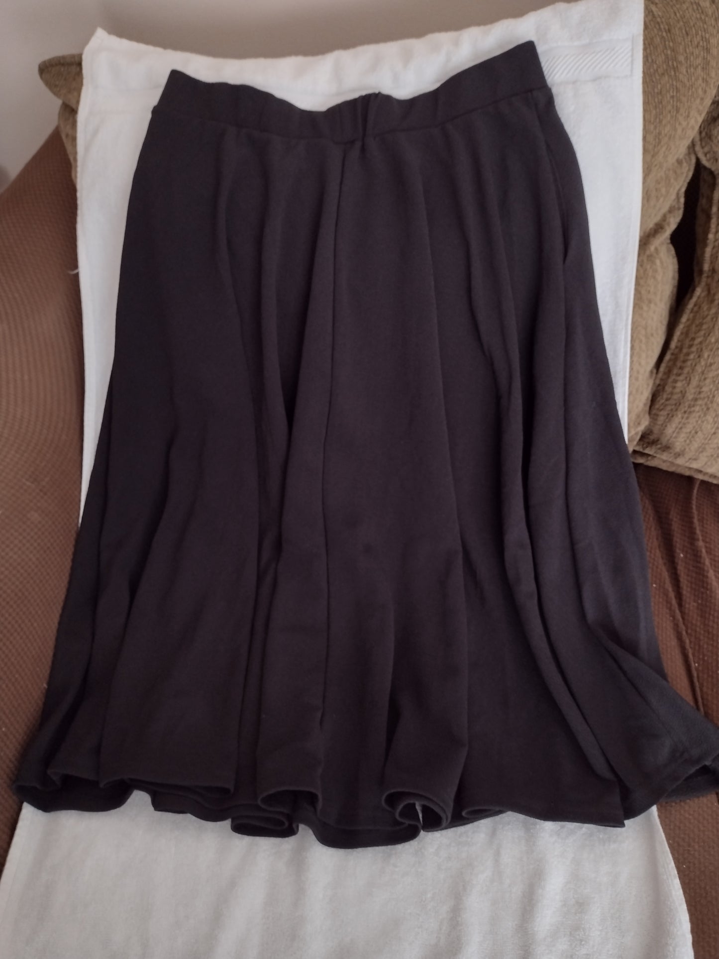 Women's High Waist Skirt with Pockets Black by White Mark Size XL