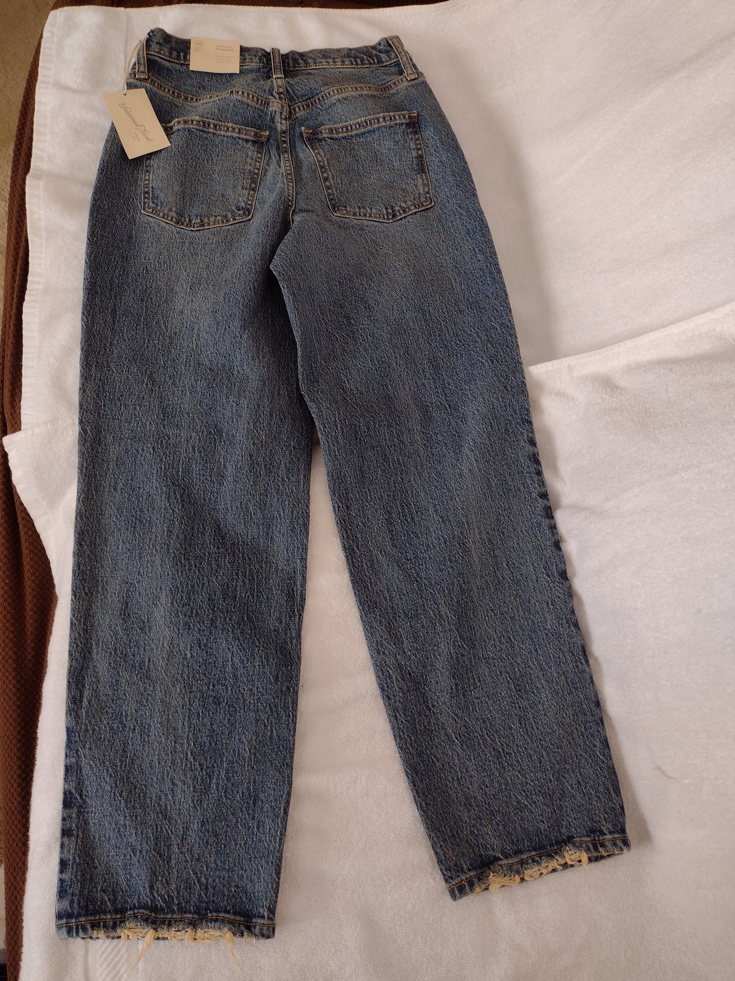 Women's Vintage Straight Stretch Jeans Size 00 ( 27" Waist) Medium Wash
