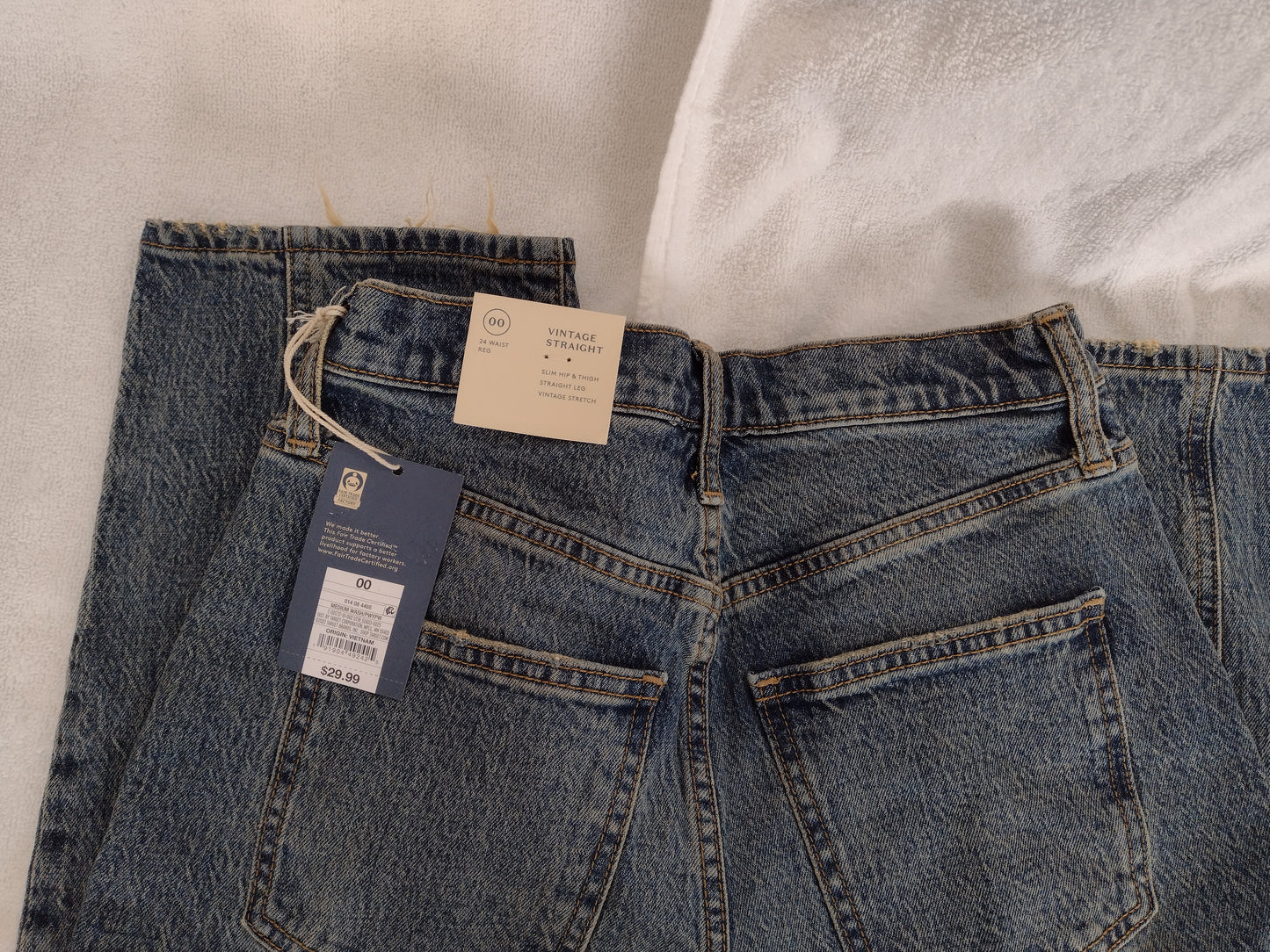Women's Vintage Straight Stretch Jeans Size 00 ( 27" Waist) Medium Wash