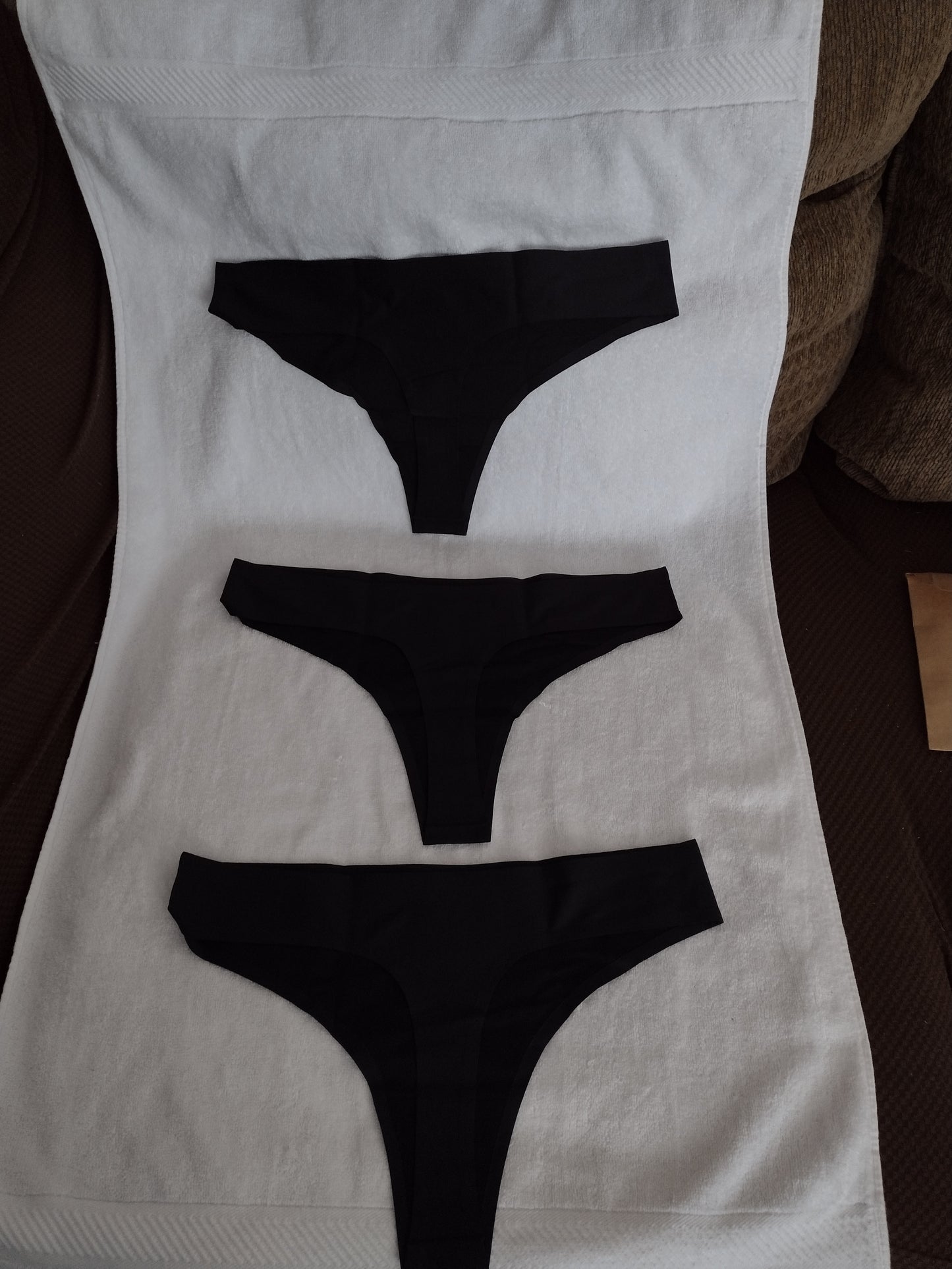 3Pk. Invisible Thong Panties Black Size XL