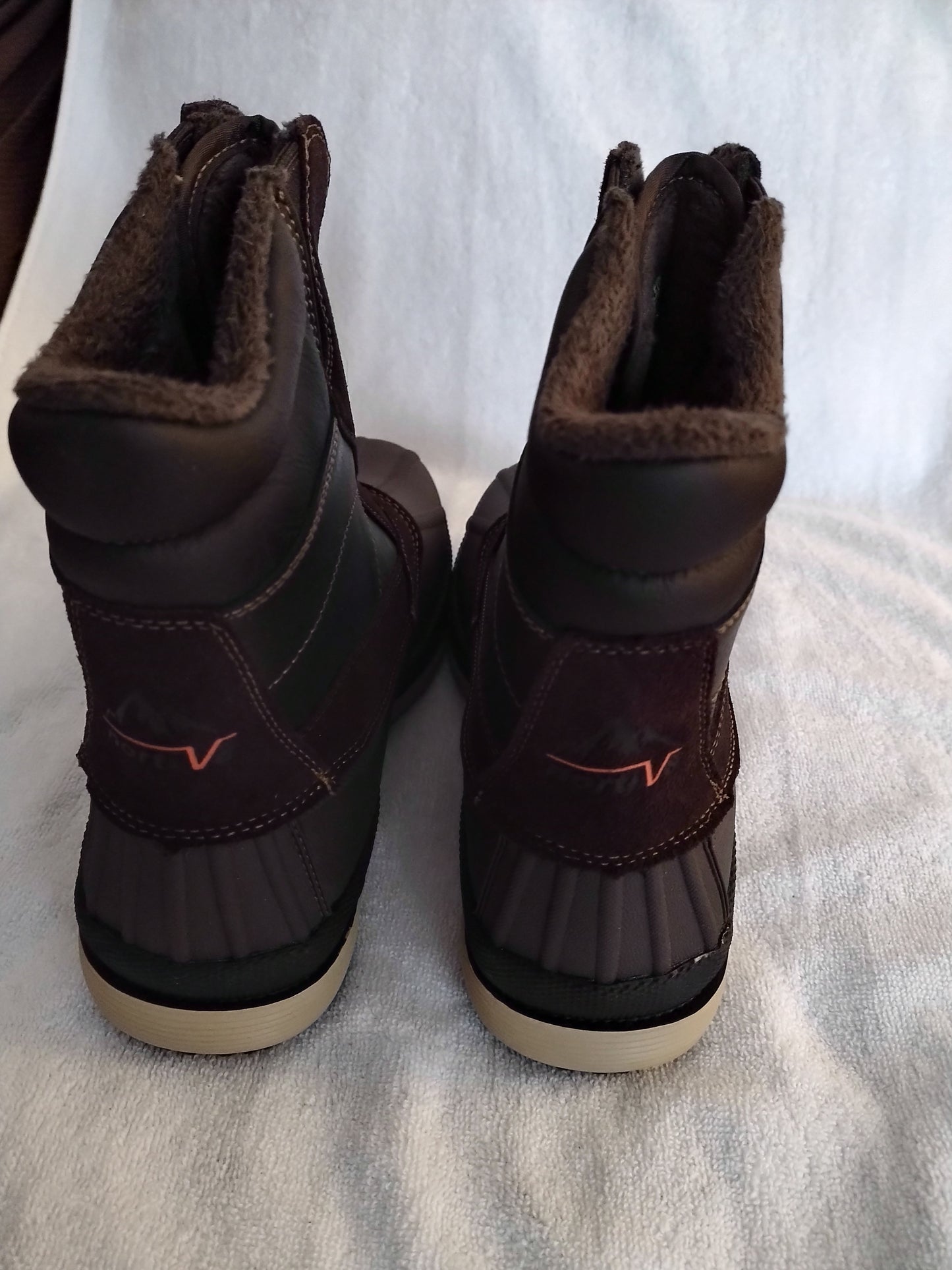 Men's Warm Thinsulate Lined Winter Hiking Boots by Nortiv 8 Brown/Black Size 41.5/8.5US