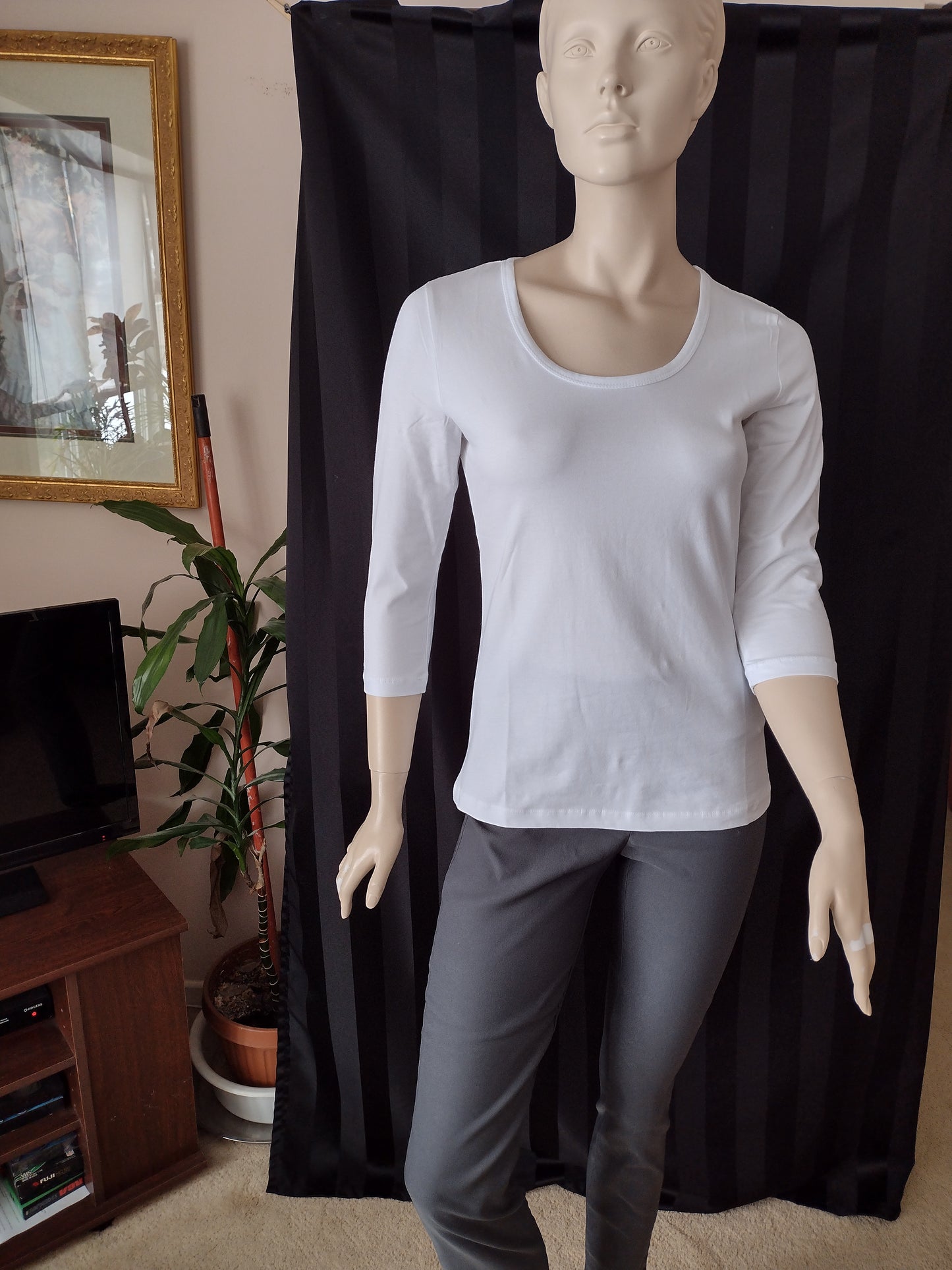 Women's Yara by Yest Fitted Tee with 3/4 Sleeve White
