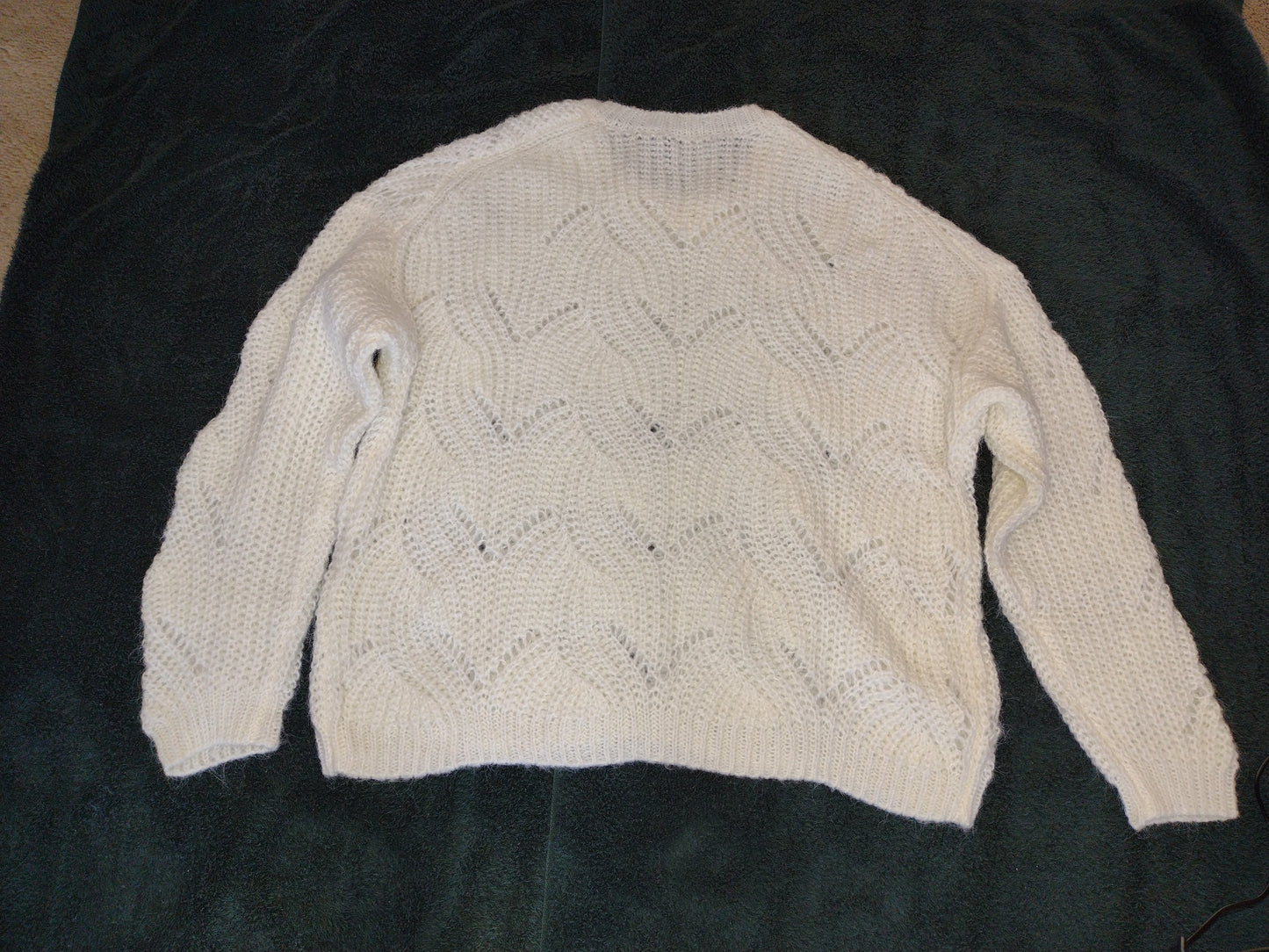 Women's Casual Off White Sweater by George Size XXL