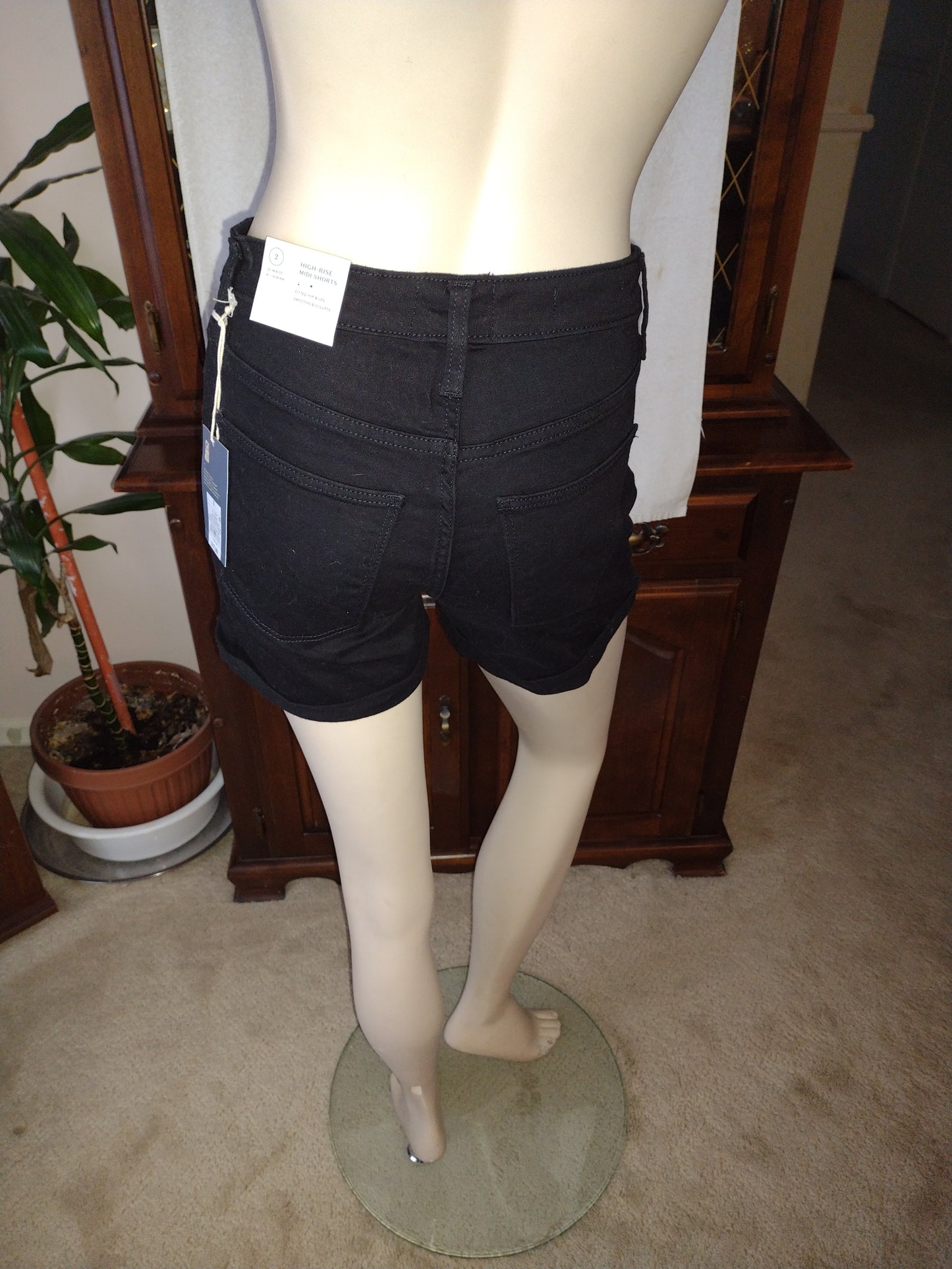 Women's High-Rise Cuffed Black Midi Jean Shorts Size 0, 2