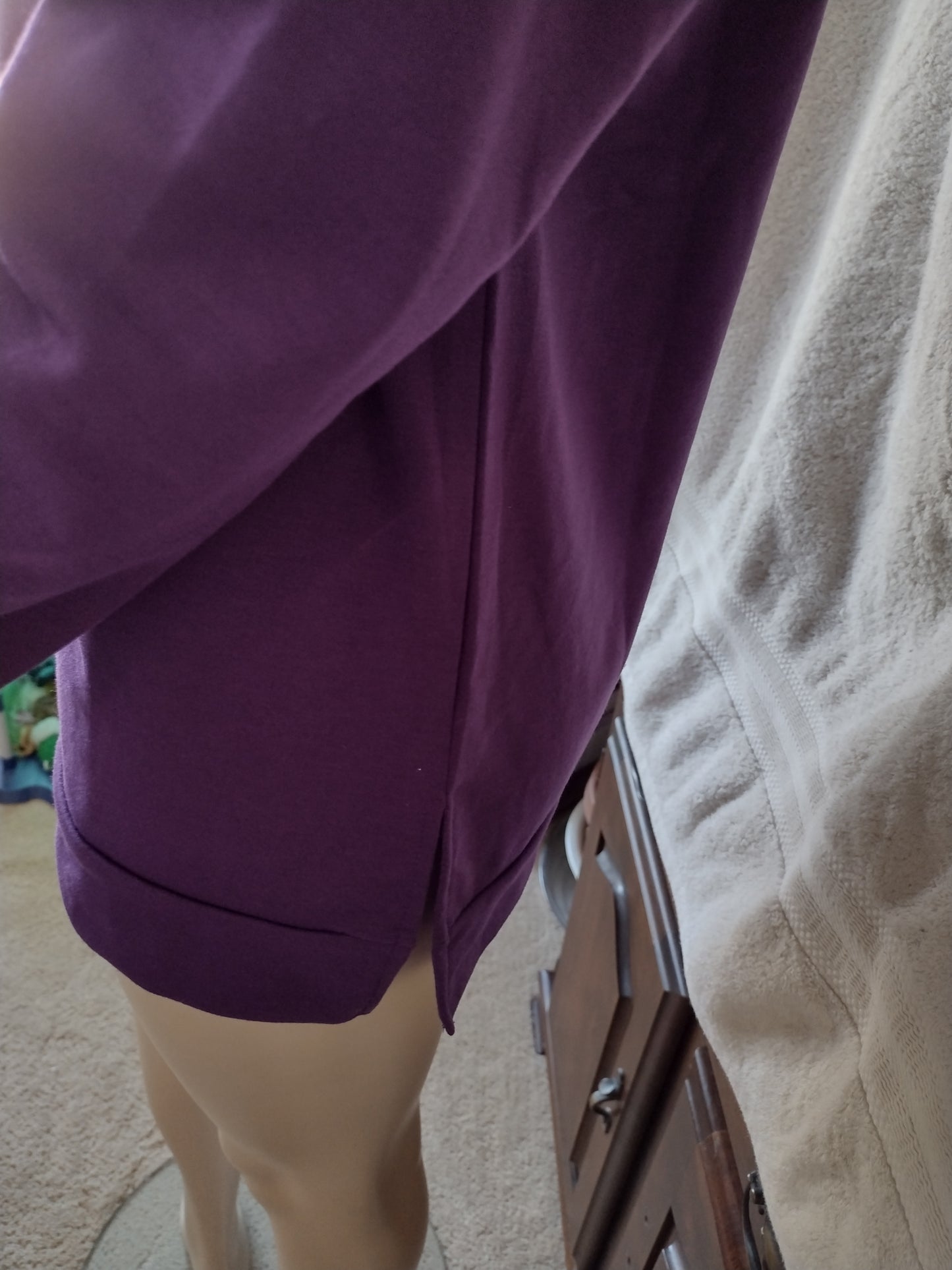 Women's Long Sleeve Pullover Purple Size M