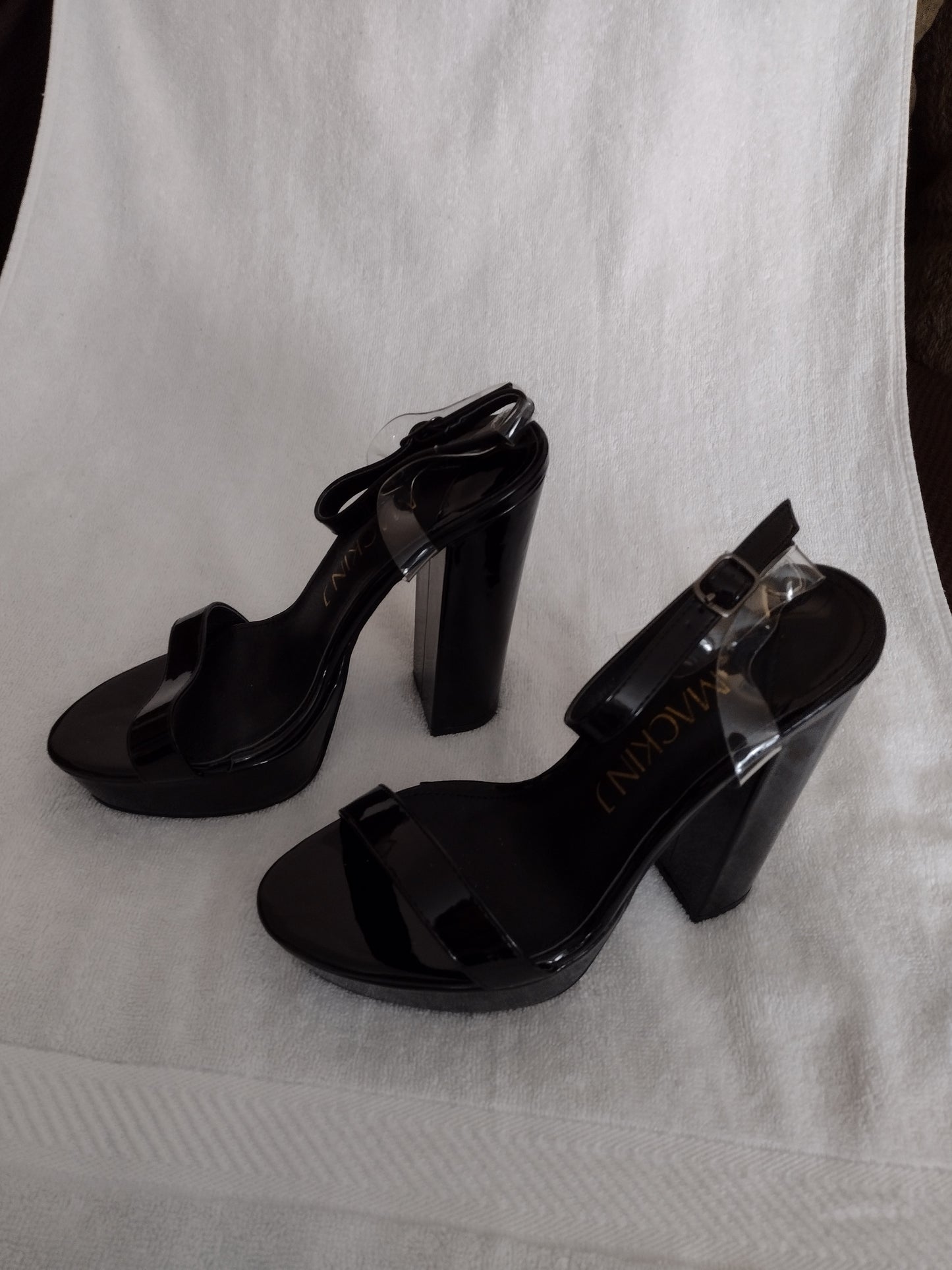 Platform High Heel Dress Sandals 186-1 in Sizes 8,9, 11 Black