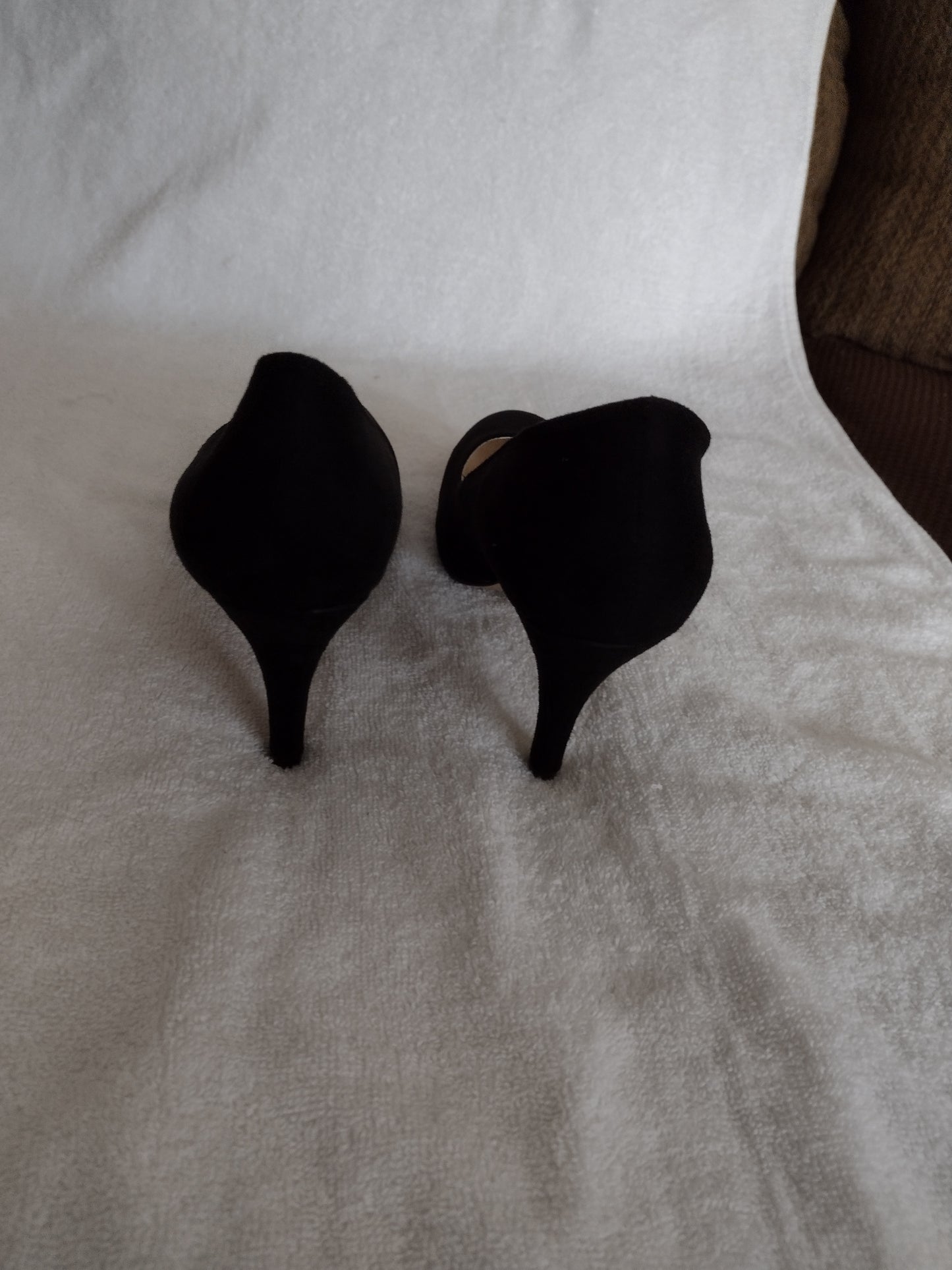 Women's Black Velvet Party/Wedding Shoes Size 8.5