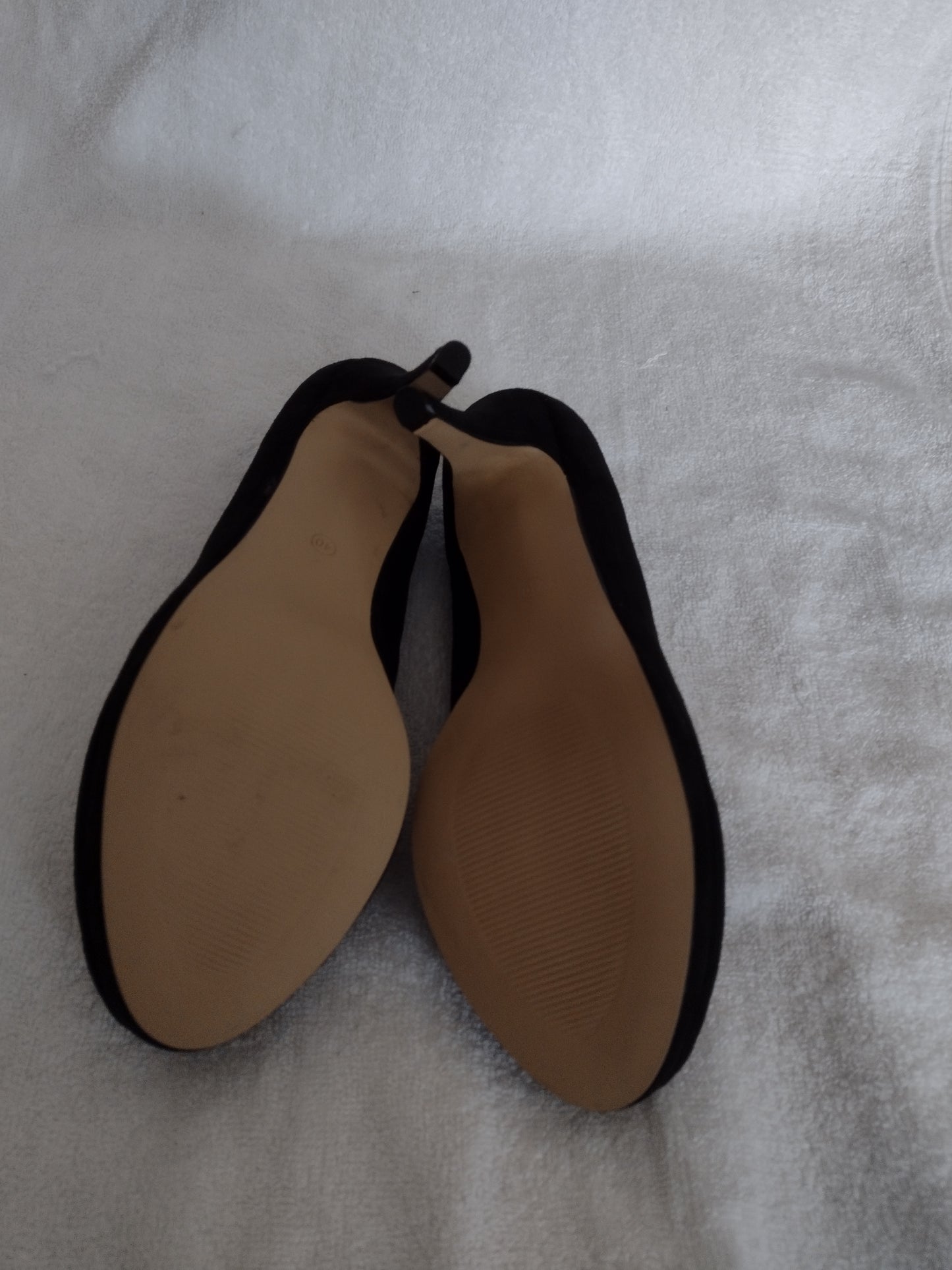 Women's Black Velvet Party/Wedding Shoes Size 8.5