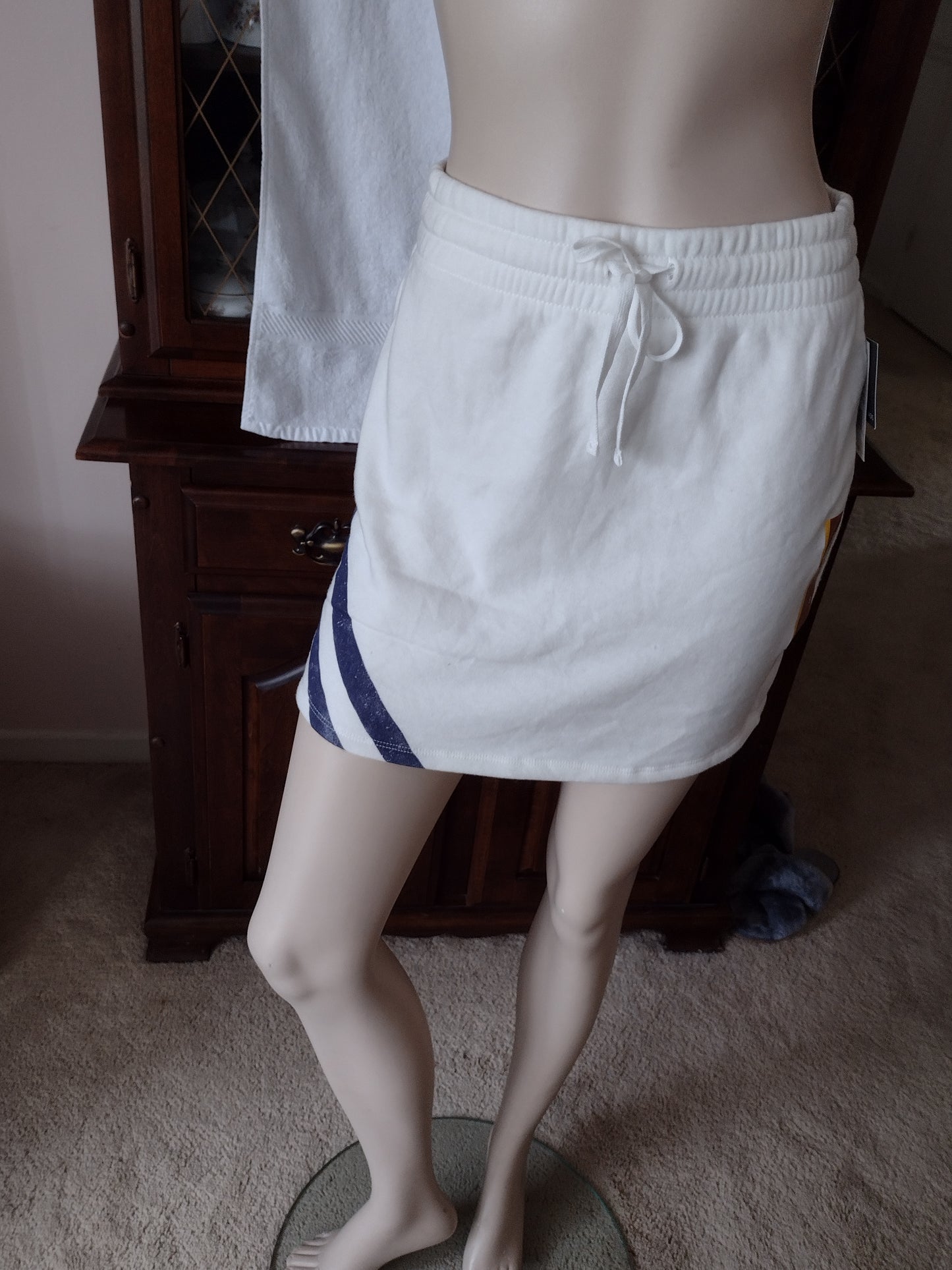 Grayson/Threads Short Skirts with Tie at Waist Sizes XS, S, XL, XXL