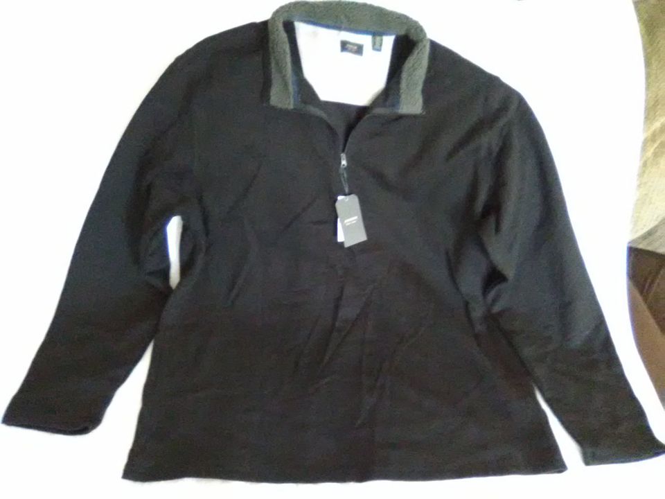 Men's Pullover with 1/4 Zip Size XL